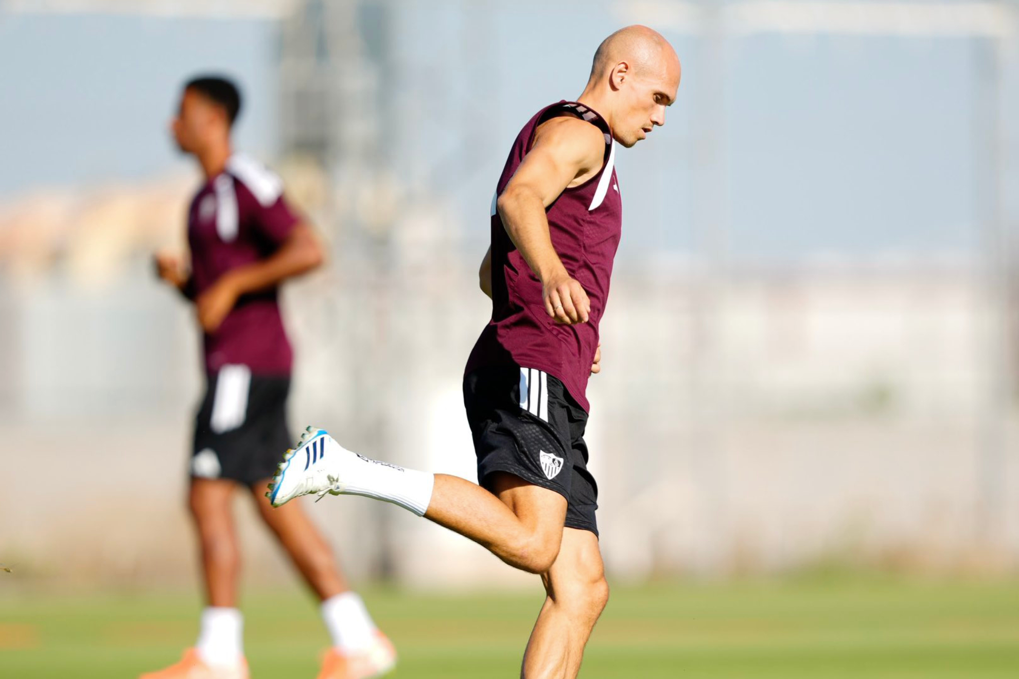 Guridi, en un entrenamiento en la ciudad deportiva del Sevilla.