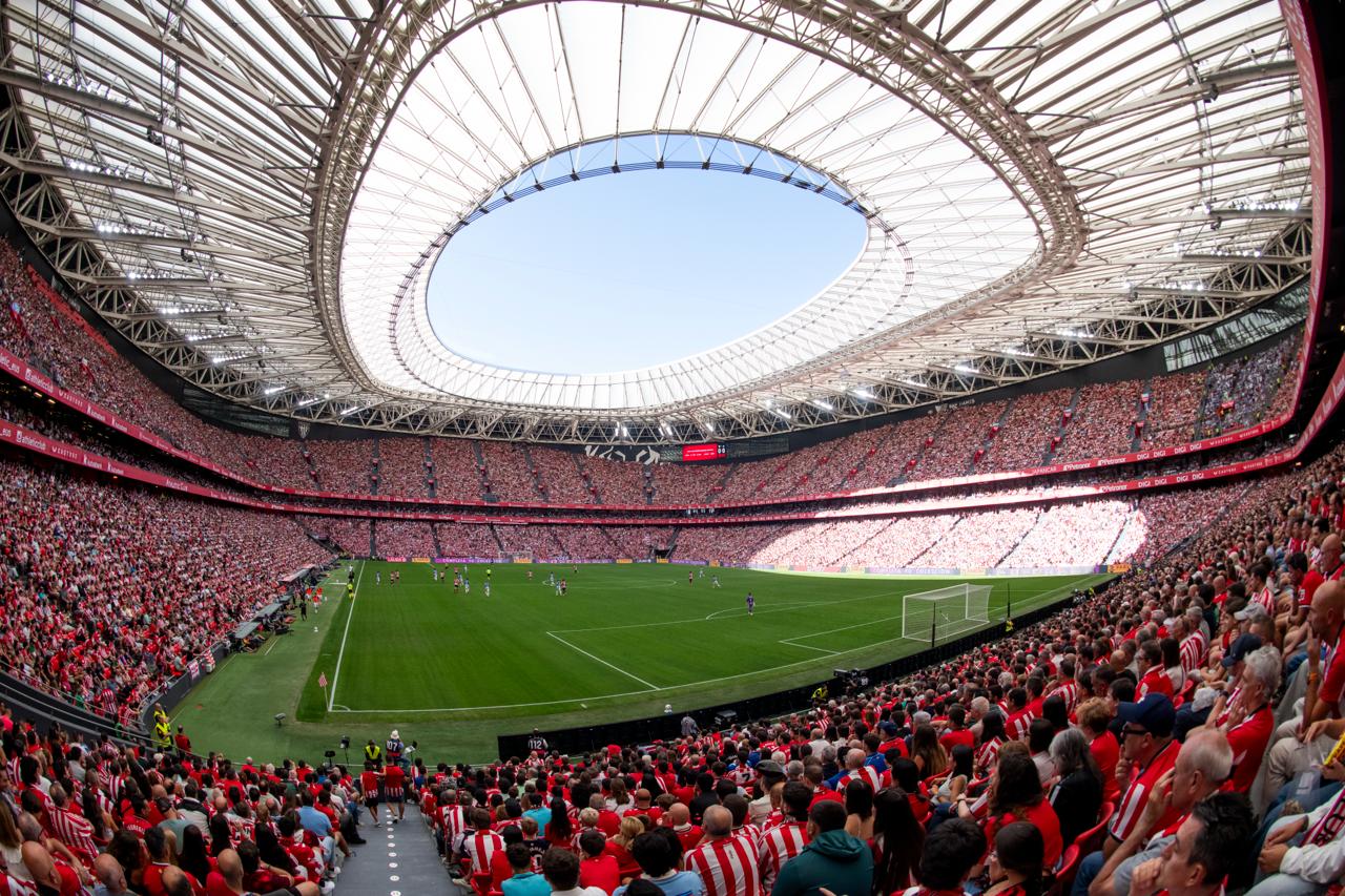 Imagen de San Mamés desde una de sus tribunas.