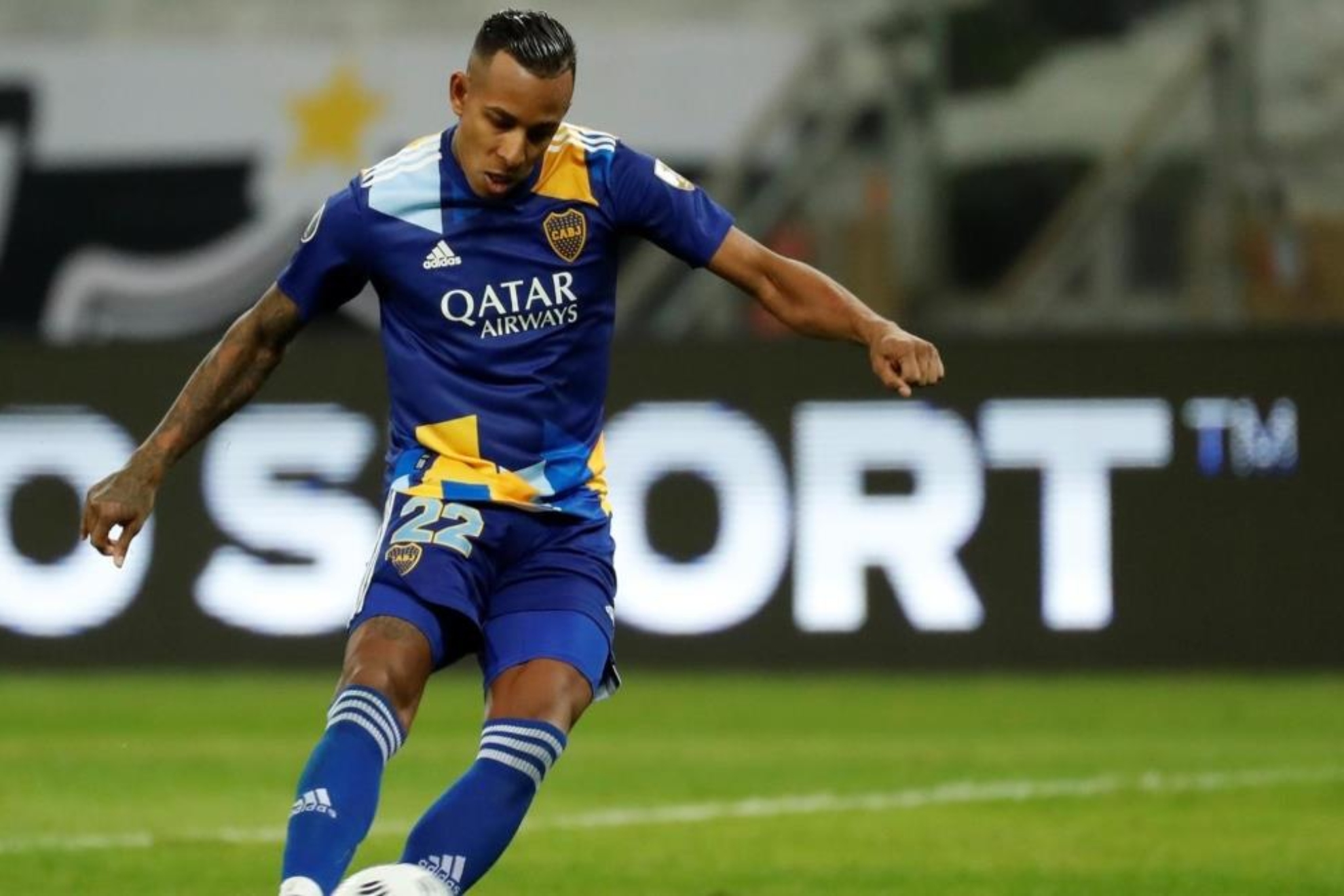 Fuego cruzado en Boca: la picante frase de Sebastián Villa contra Davoo Xeneize y La Cobra que encendió las redes.
