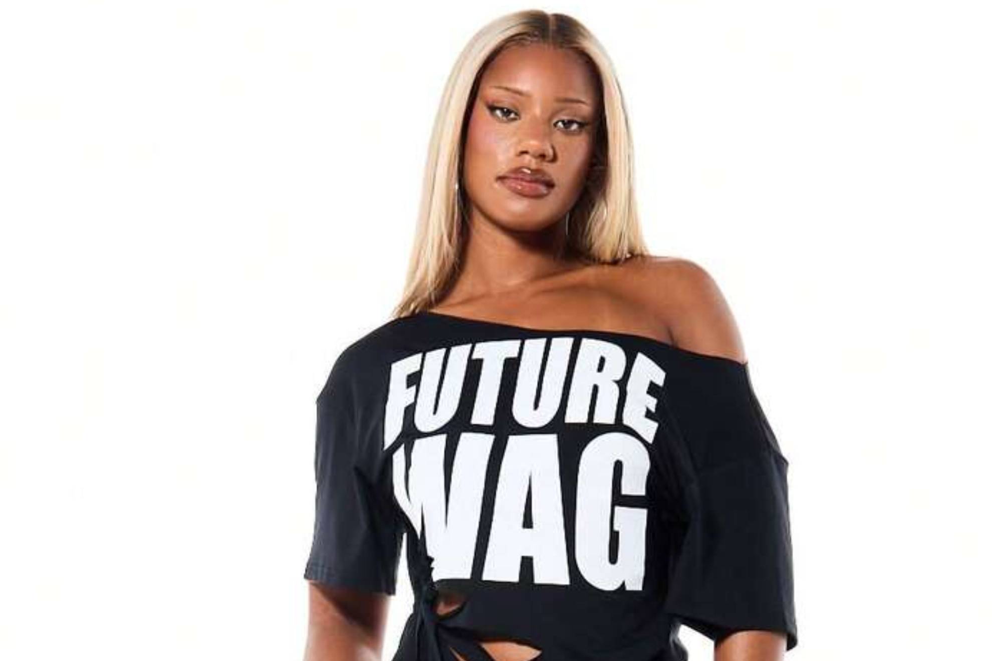 Polémica camiseta de Future WAG durante el Mundial 2026 Future WAG