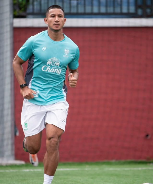 El ocaso de Faiq Bolkiah, el futbolista más rico del mundo: está en el paro con 18.698 millones de euros