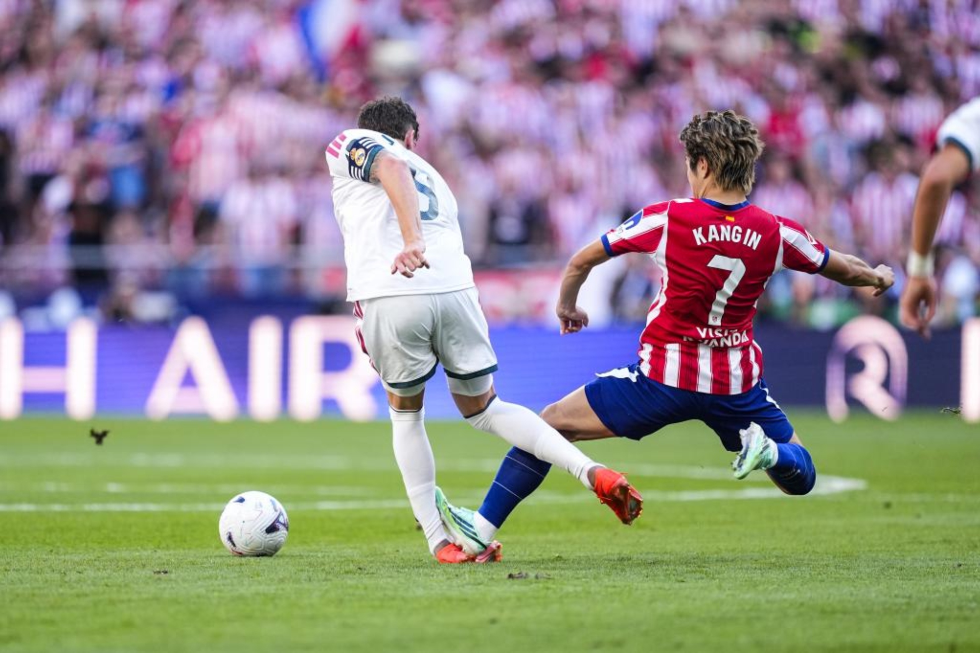 Kang Jin Lee pisa a Valverde el domingo