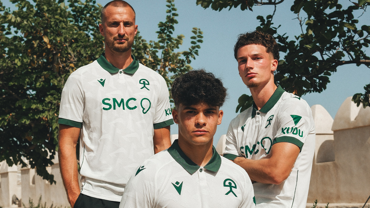 Así es la segunda equipación del Almería.
