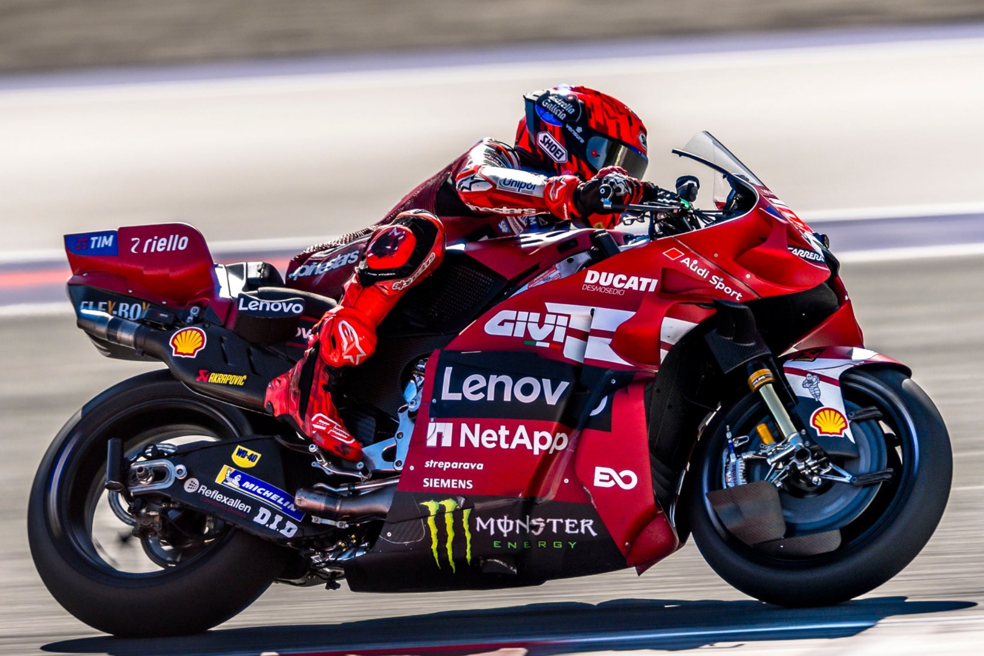 Marc Márquez, sobre su Ducati, en Austria. DUCATI