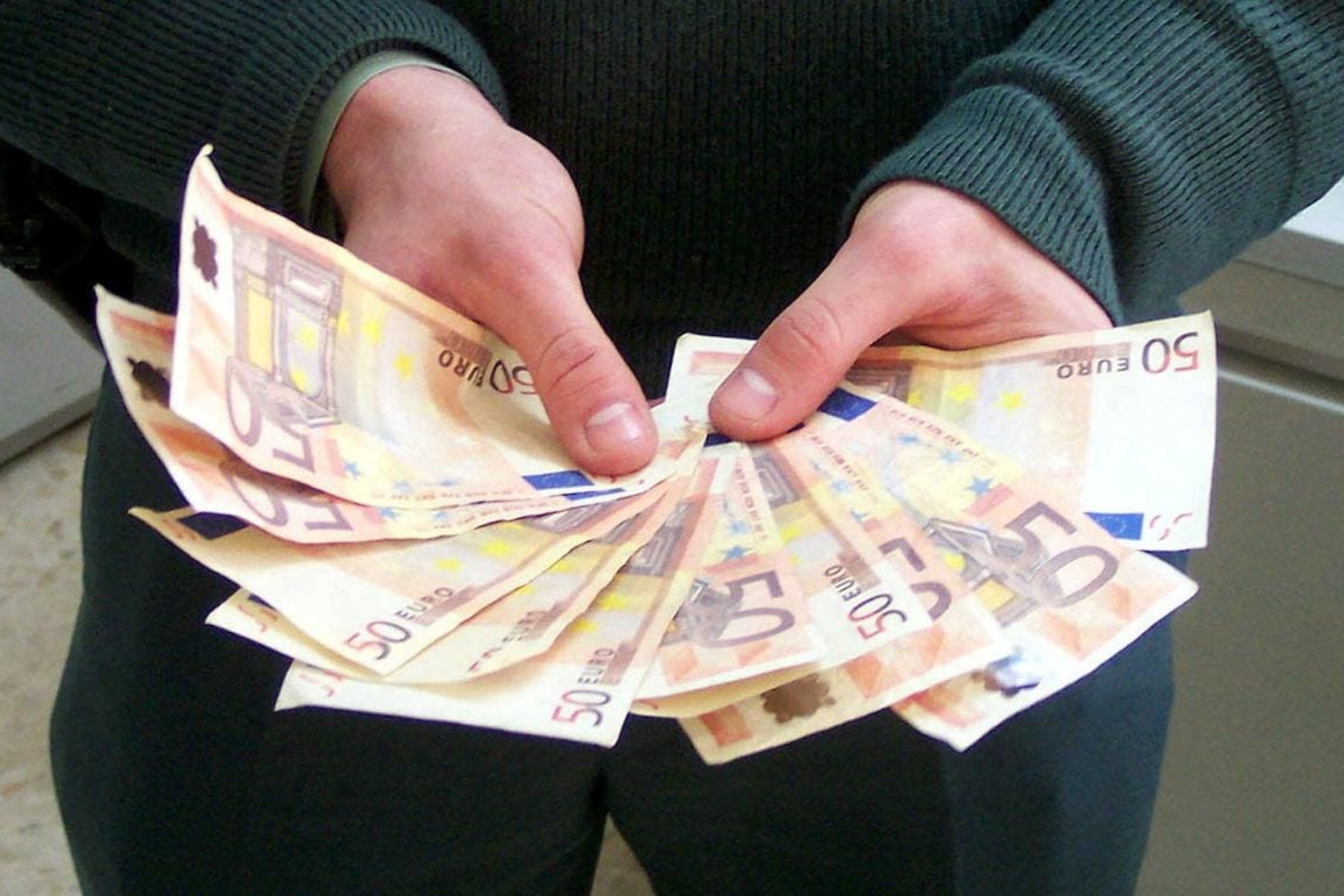 Dinero en efectivo. Pixabay.