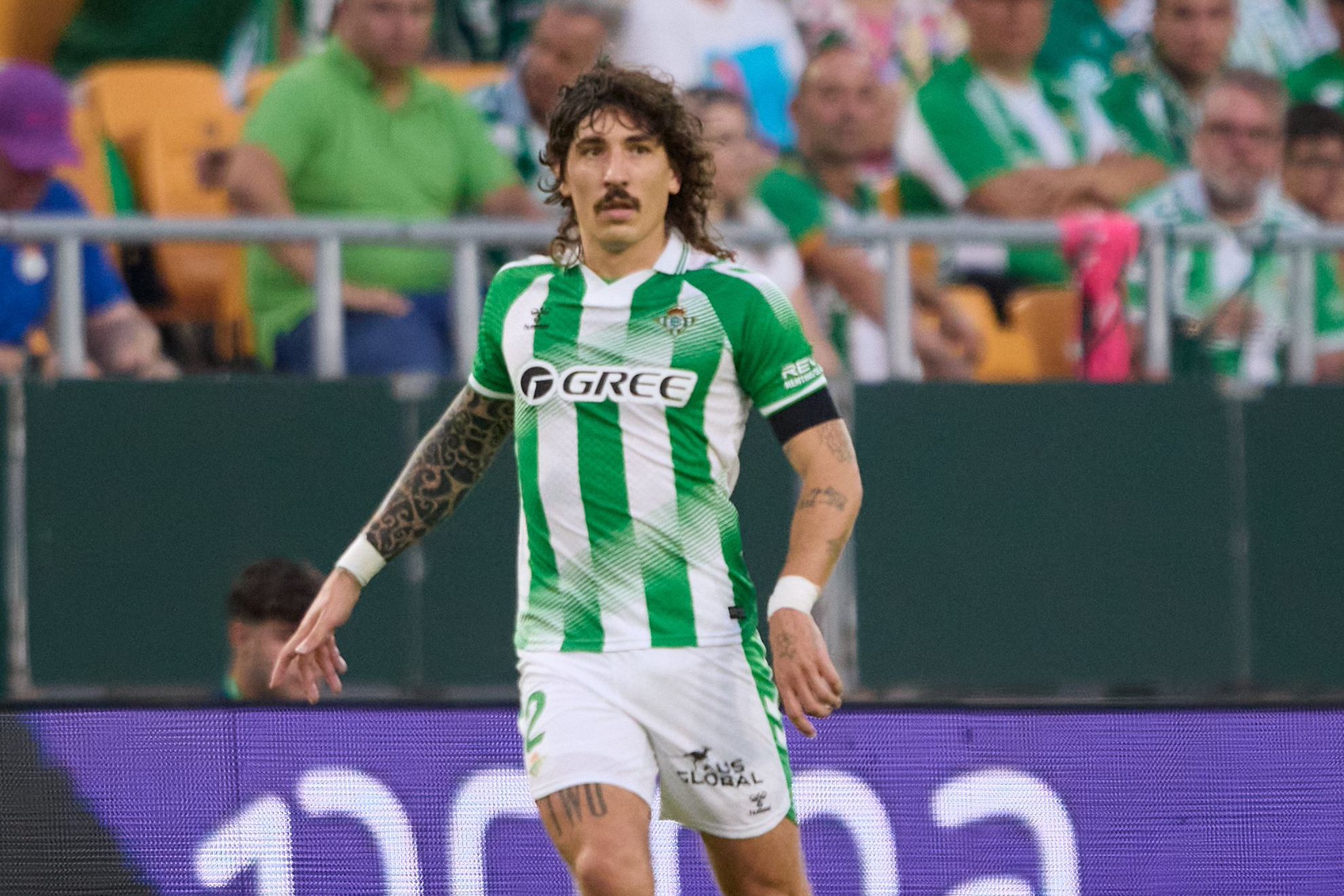 Bellerín, durante un partido esta temporada REAL BETIS