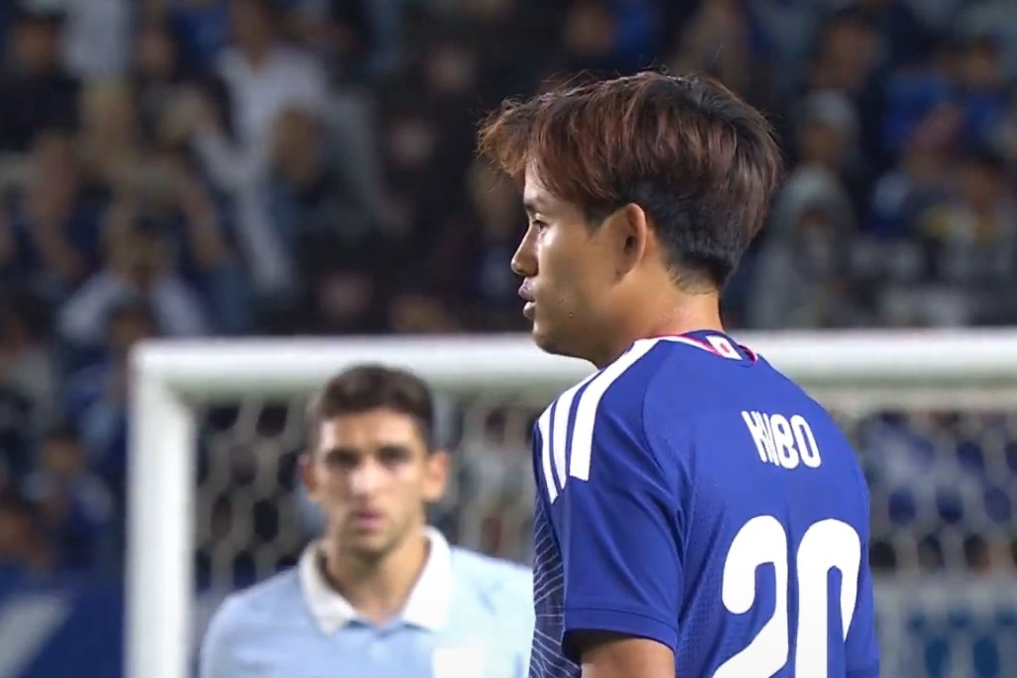 Take Kubo, con Japón en el partido contra Uruguay. Japan FA