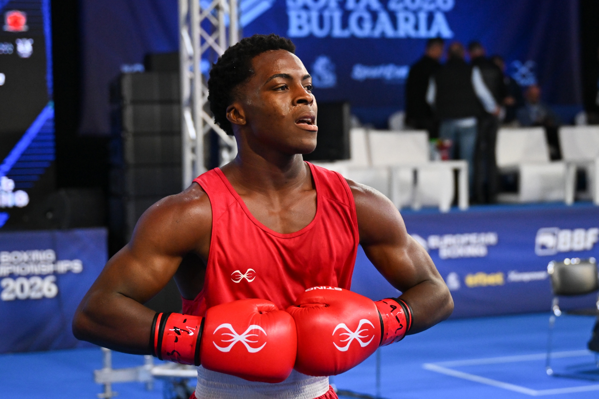 Ewart Marín antes de la pelea de cuartos. World Boxing