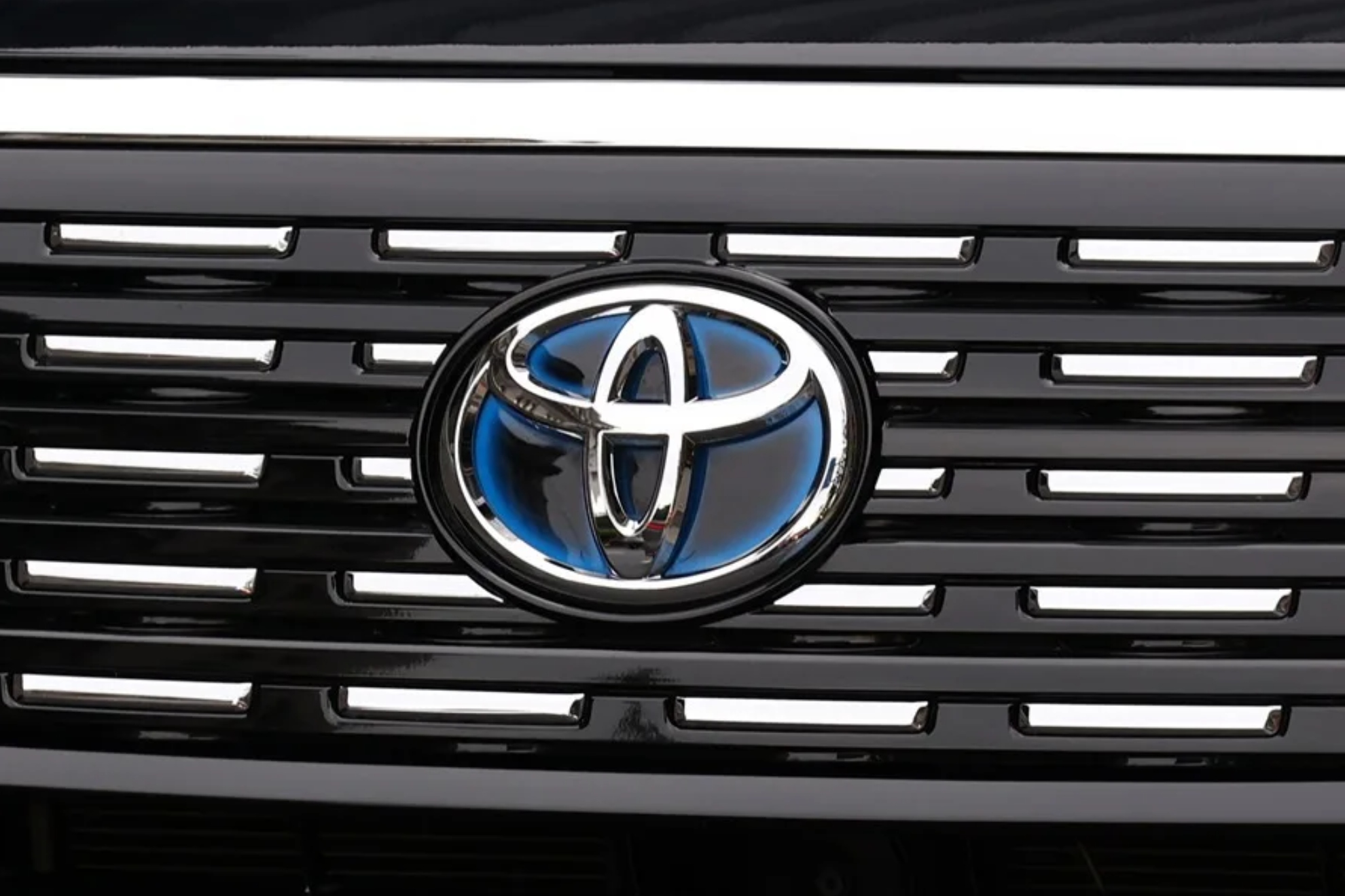 Toyota integrará 400.000 robots en sus fábricas y pedirá a los trabajadores humanos que los entrenen