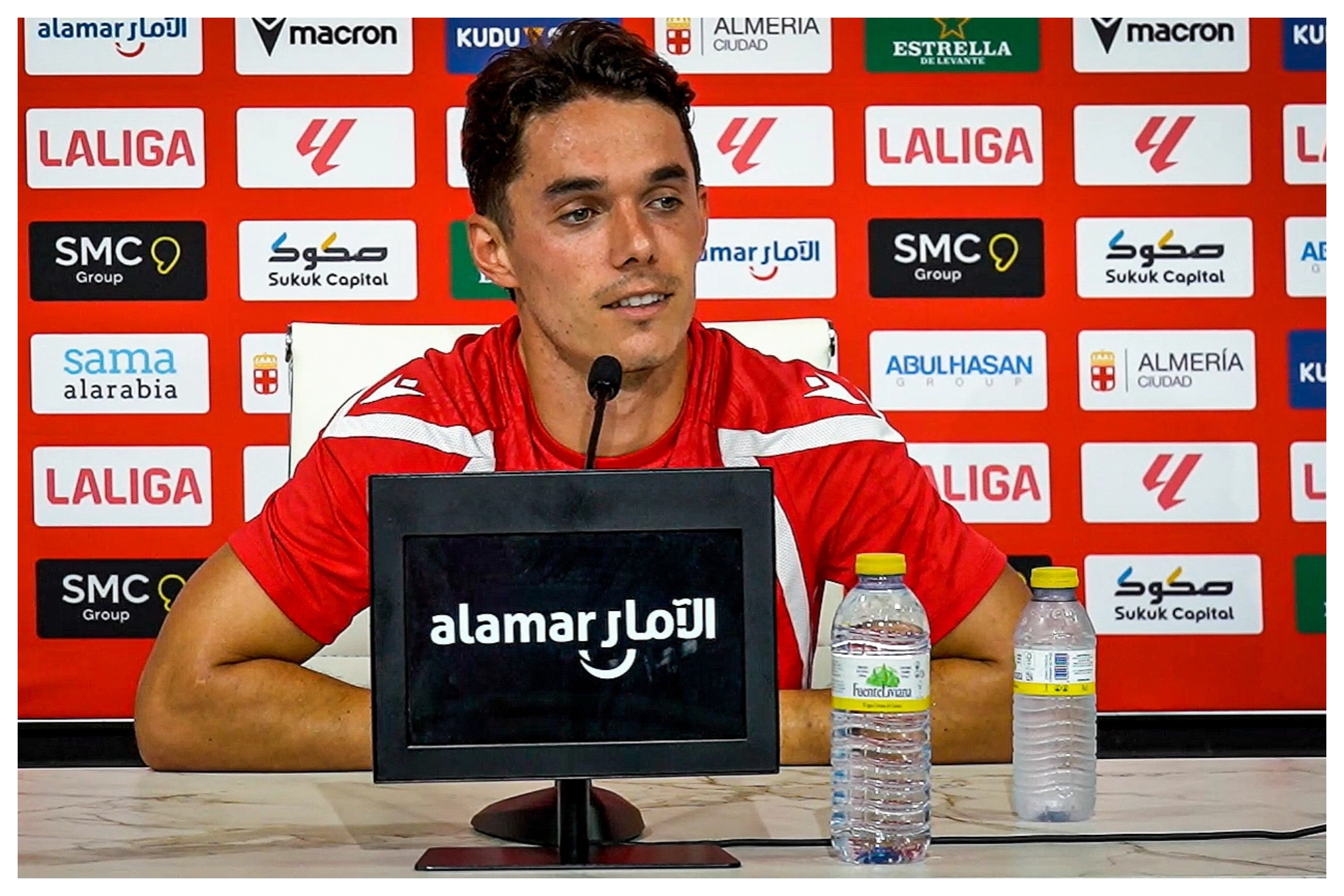 Sergio Arribas, durante la rueda de prensa de este jueves UD ALMERÍA