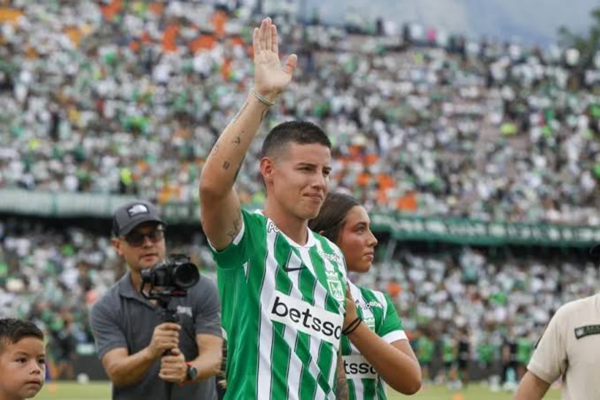 James Rodríguez tuvo “luz verde” para llegar a Italia, pero Atlético Nacional cambió los planes.