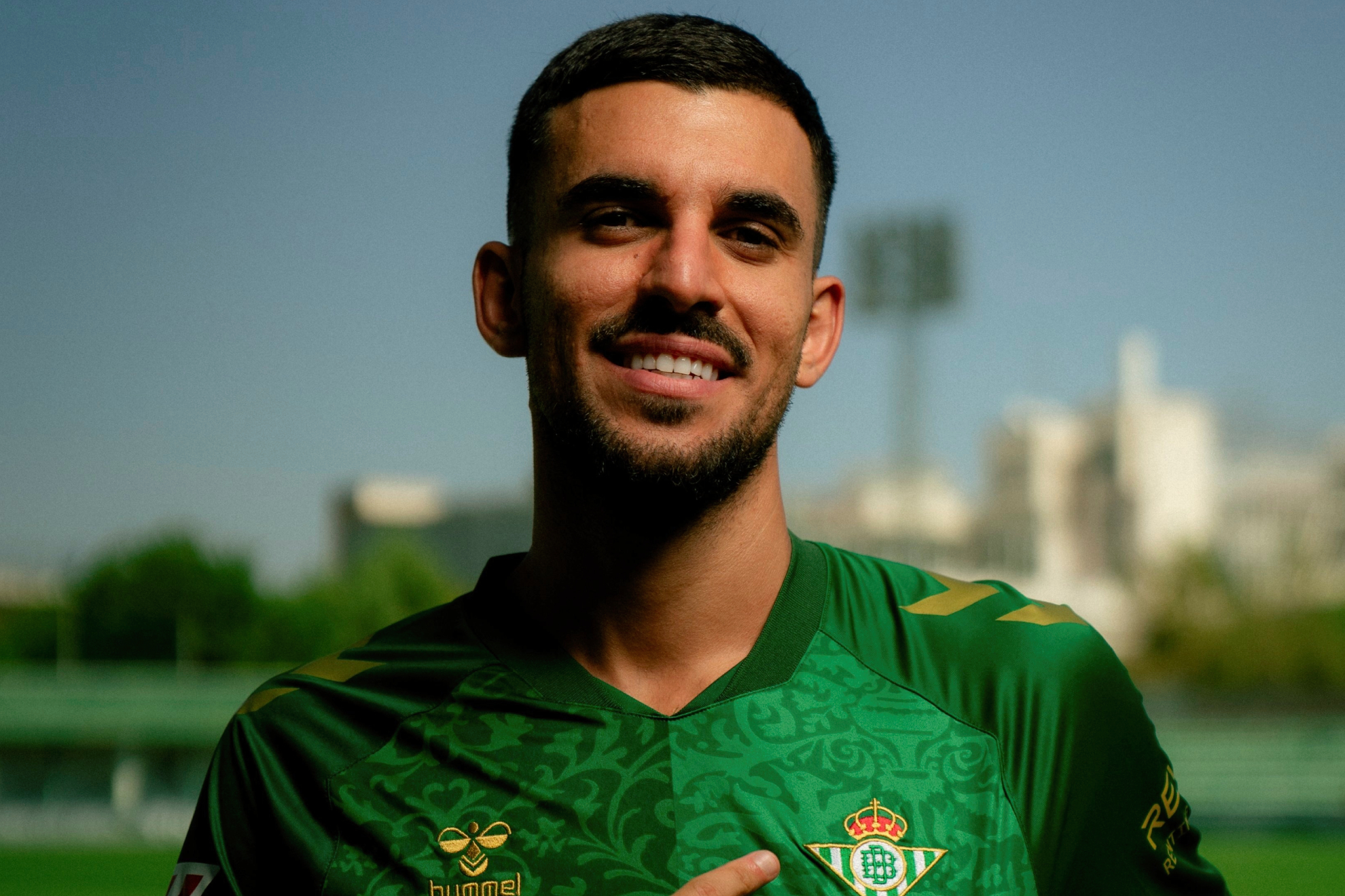 Dani Ceballos, en su presentación REAL BETIS