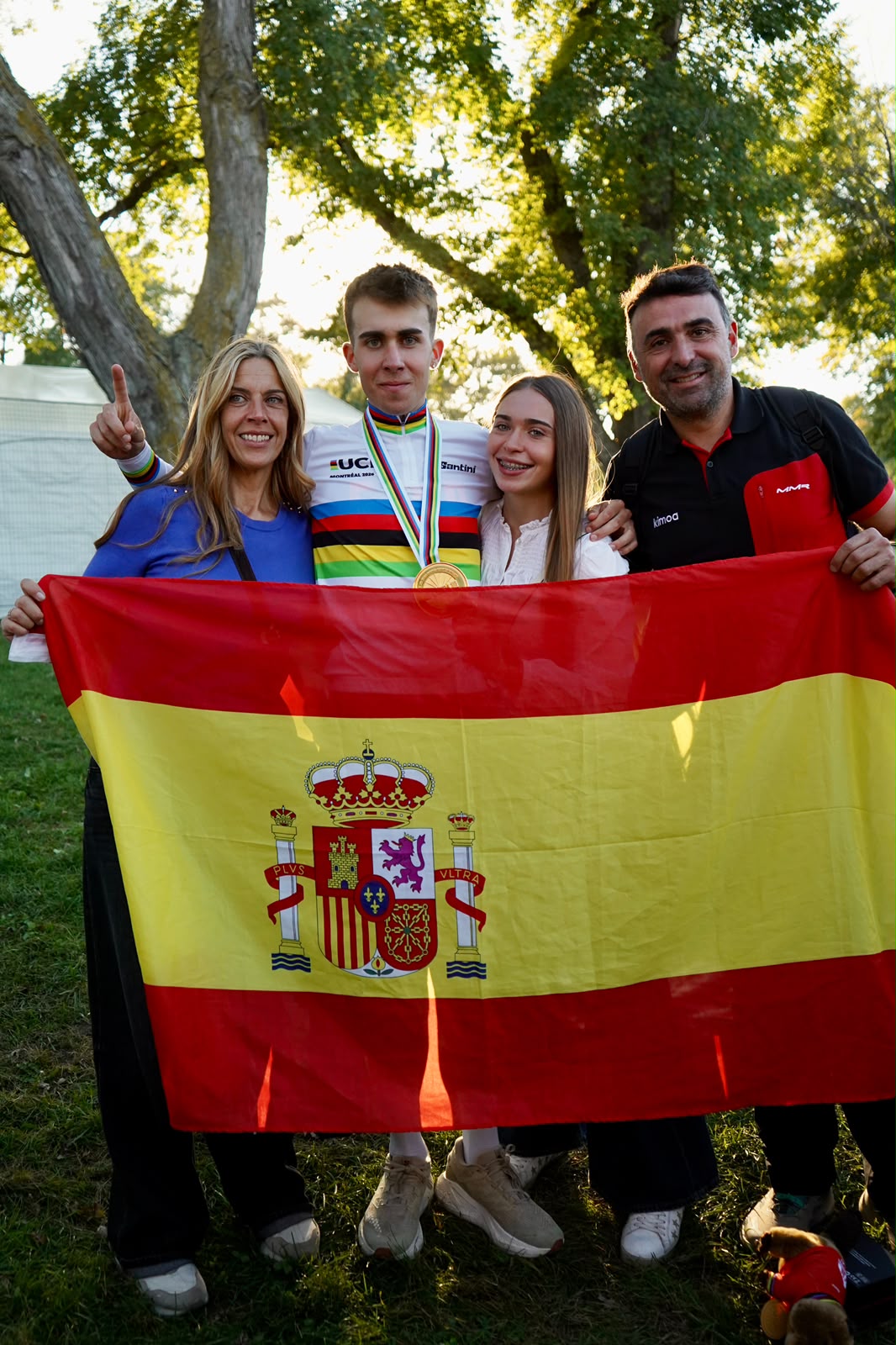 Noval, con su familia.