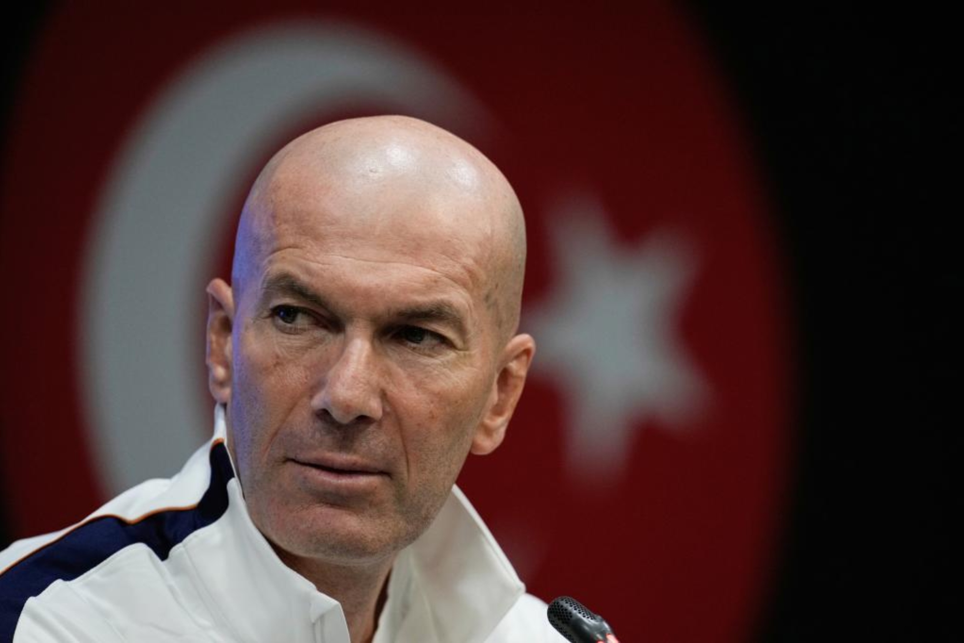 Zidane, durante la rueda de prensa en la previa del encuentro ante Turquía. LAPRESSE
