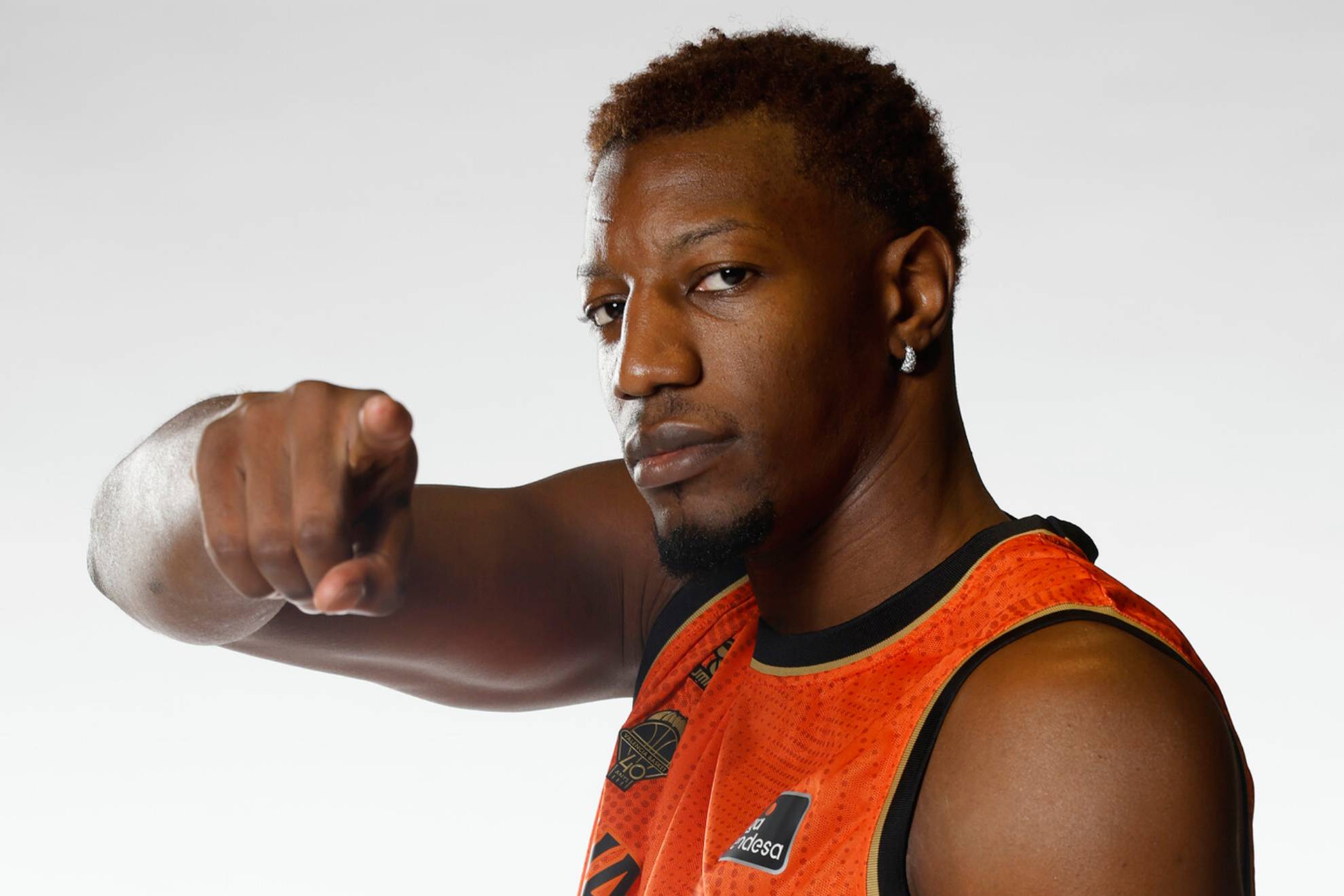 Yankuba Sima, en la sesión oficial de fotos del Valencia Basket. ACB PHOTO