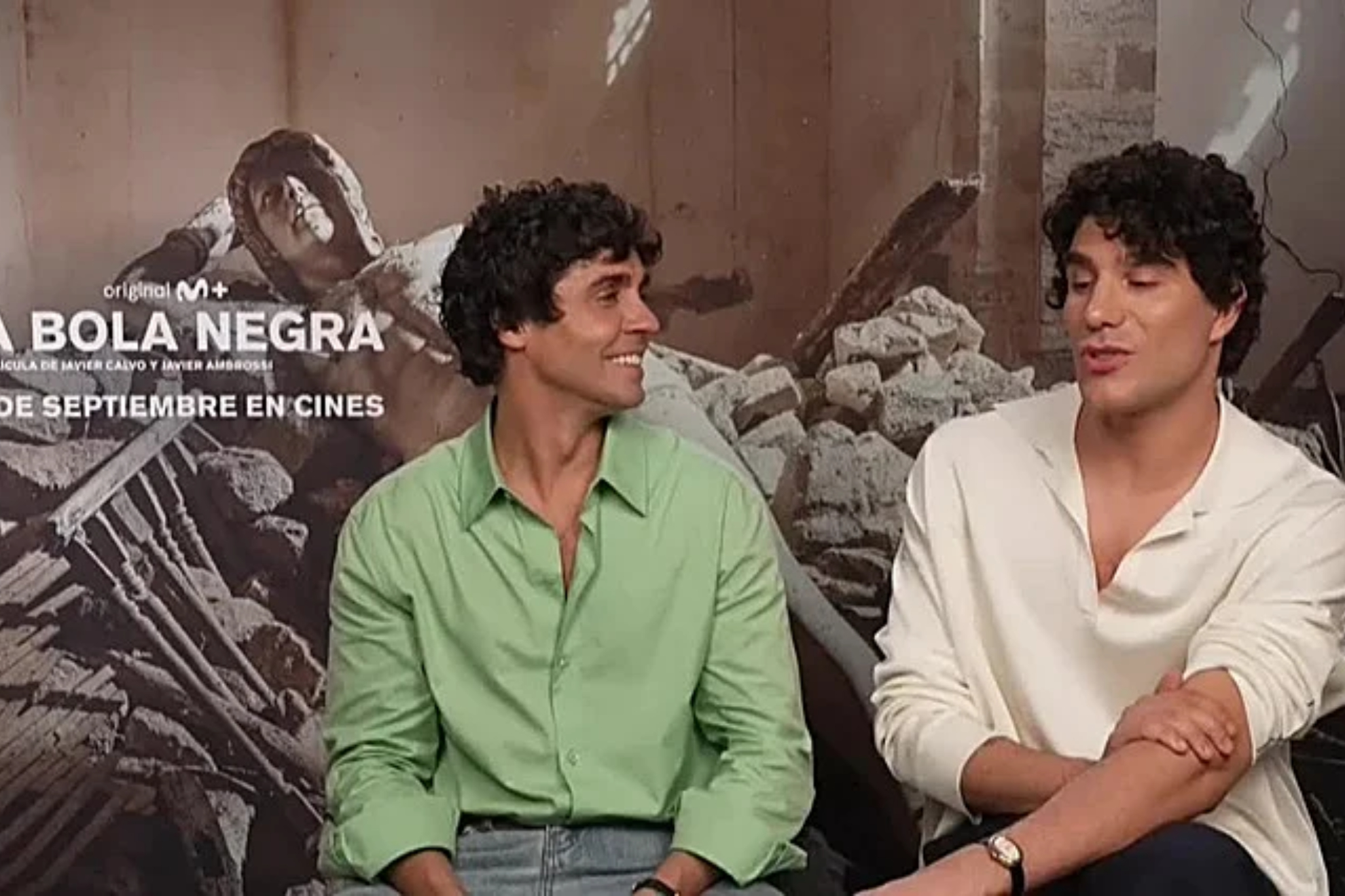Los Javis, directores de 'La bola negra' EFE