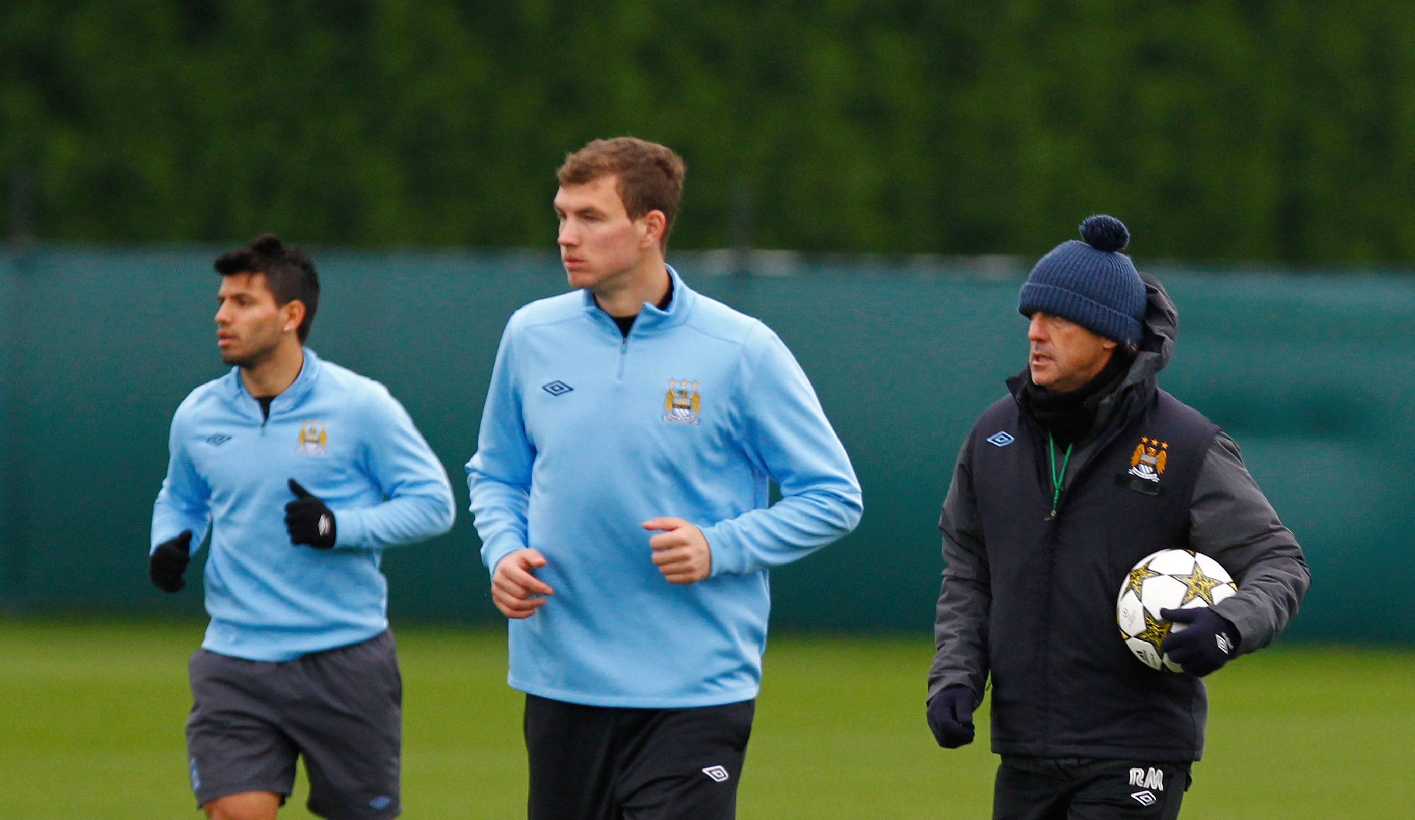 Mancini, Agüero y Dzeko, en un entrenamiento.