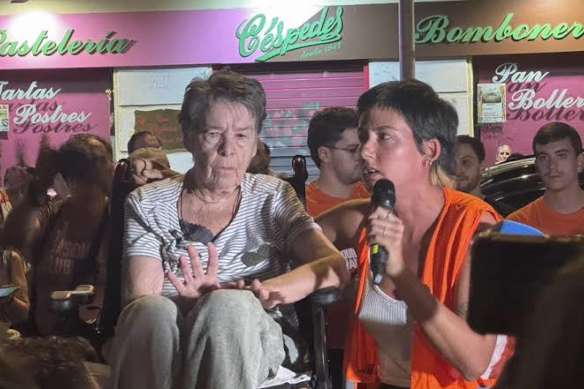 Maricarmen durante una movilización por su desahucio EFE