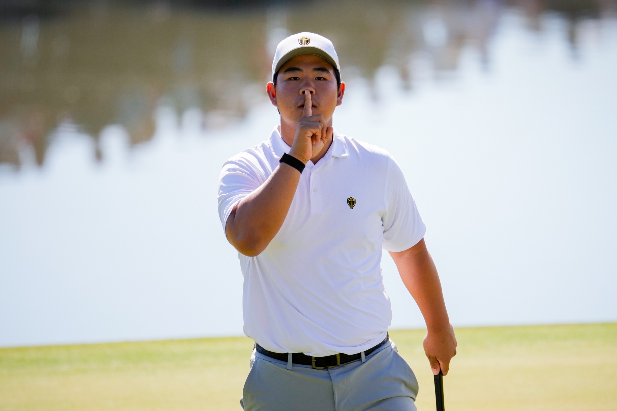 Tom Kim en el partido que compartió ayer con Si Woo Kim. Lapresse
