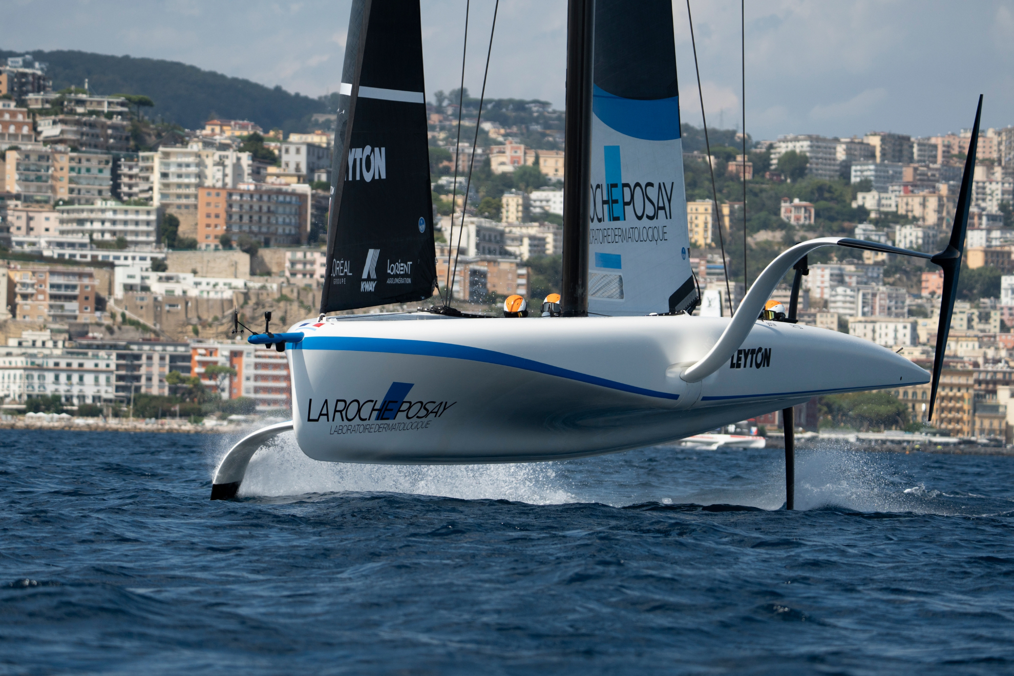 La Roche-Posay Racing Team con Botín y Trittel, en la preliminar de Nápoles.