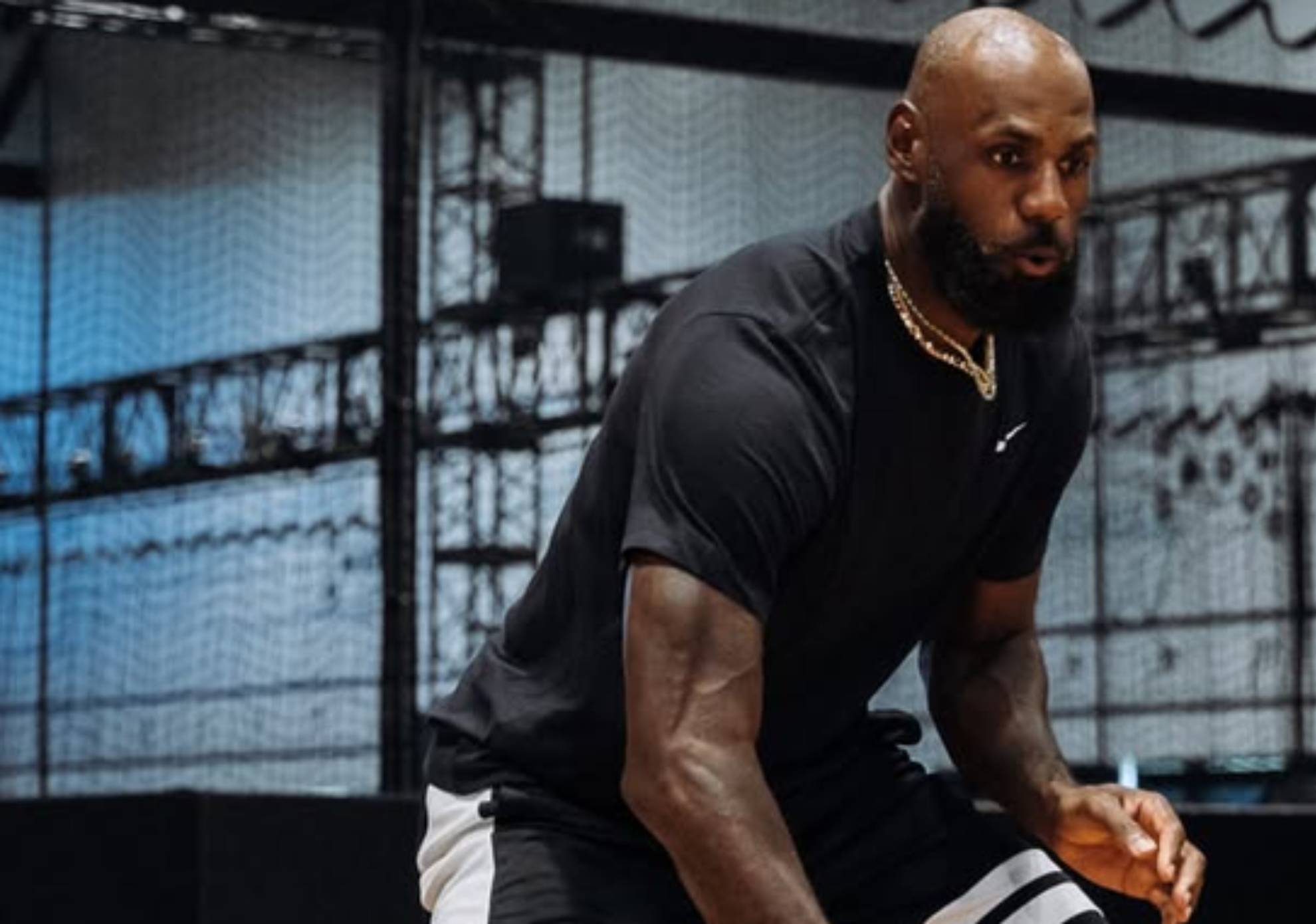 LeBron James desvela por culpa de qué jugador decidió fichar por los Sixers @kingjames