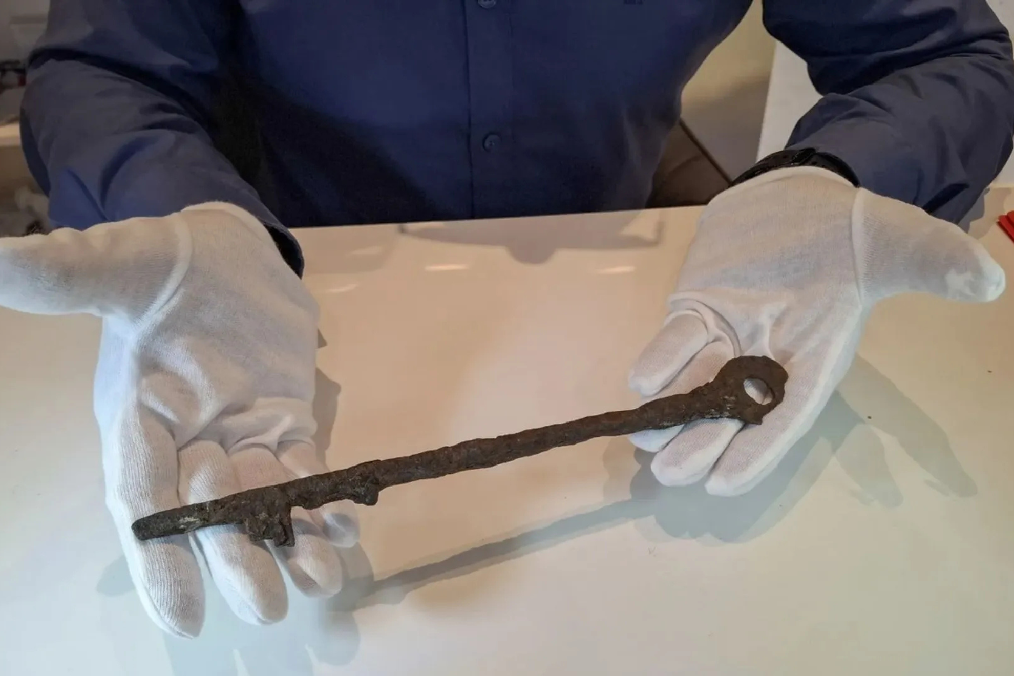 La llave encontrada en una maleta de Granada EFE