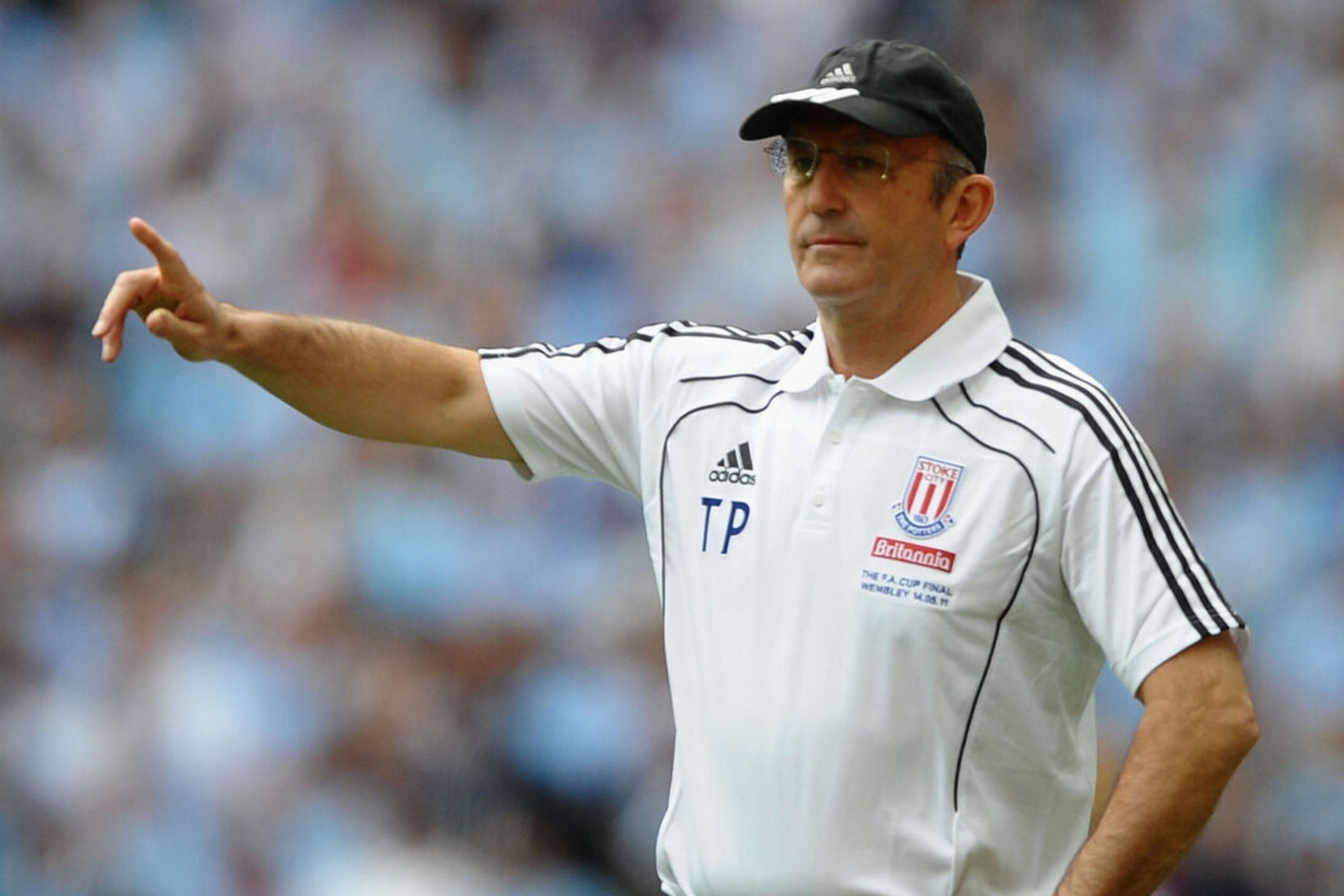Tony Pulis, durante la final de FA Cup ante el City.