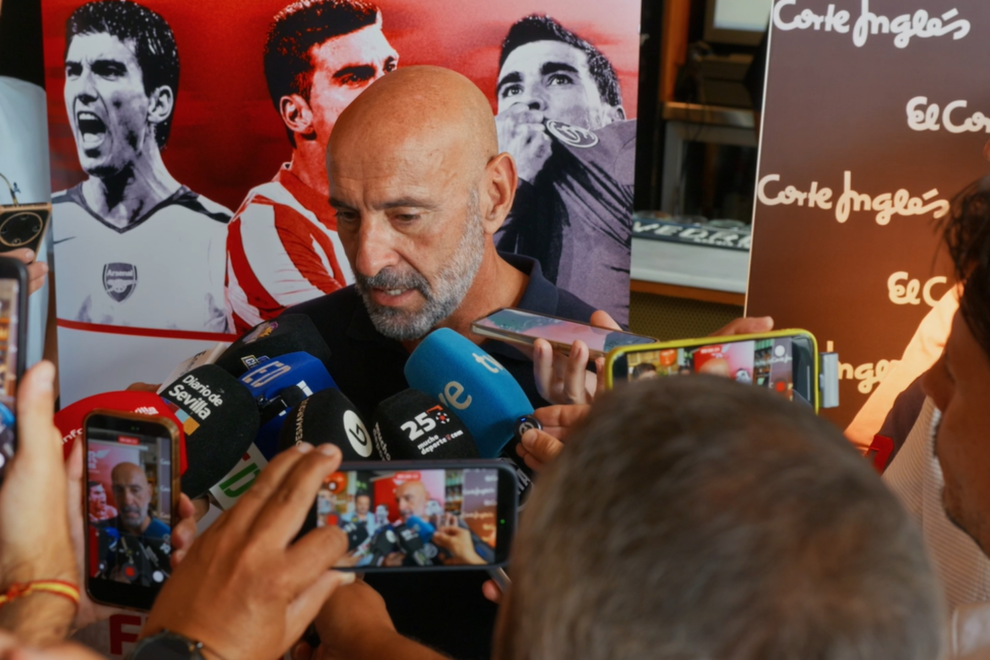 Monchi en la presentación de la Reyes Cup 2026. JOSÉ GORDILLO