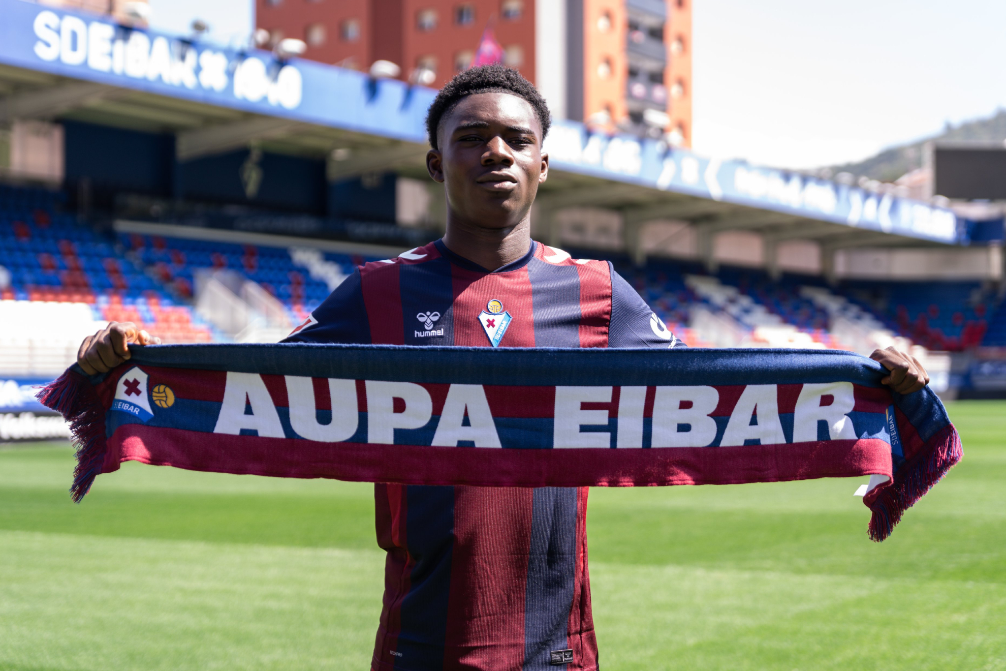 Gift, en su presentación con el Eibar. SD EIBAR