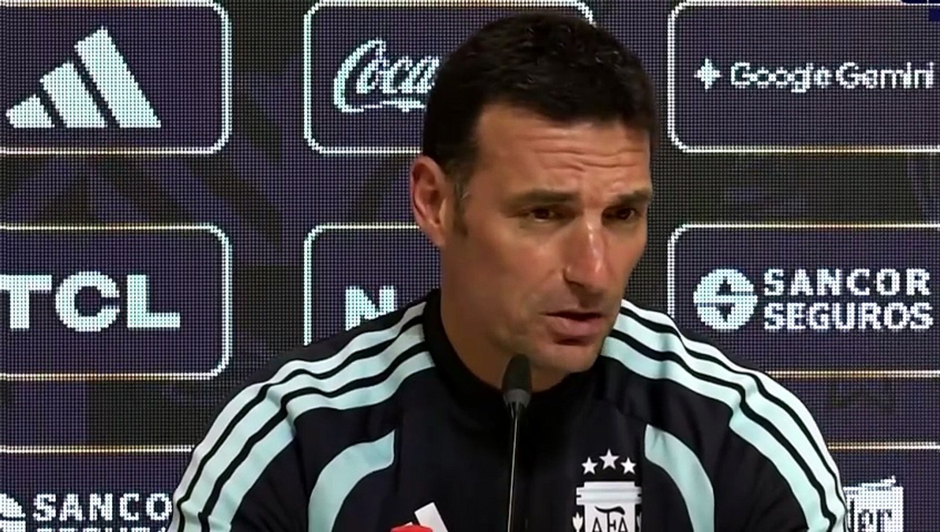 El seleccionador argentino fue preguntado sobre quién llevará el dorsal número 10 una vez que Messi deje definitivamente el combinado albiceleste