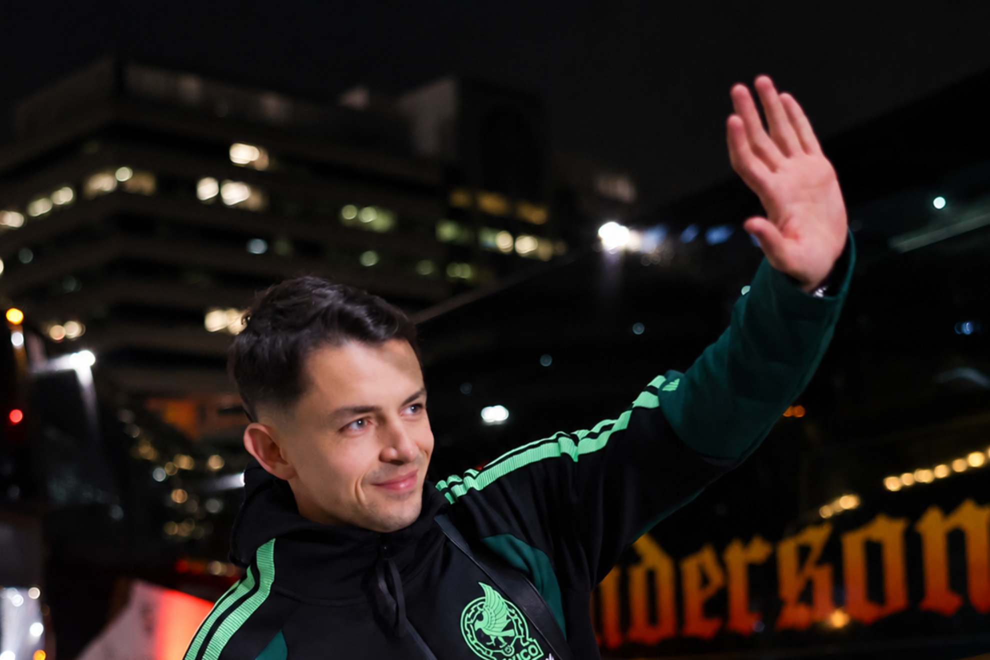Fidalgo, con la Selección de México SELECCIÓN DE MÉXICO