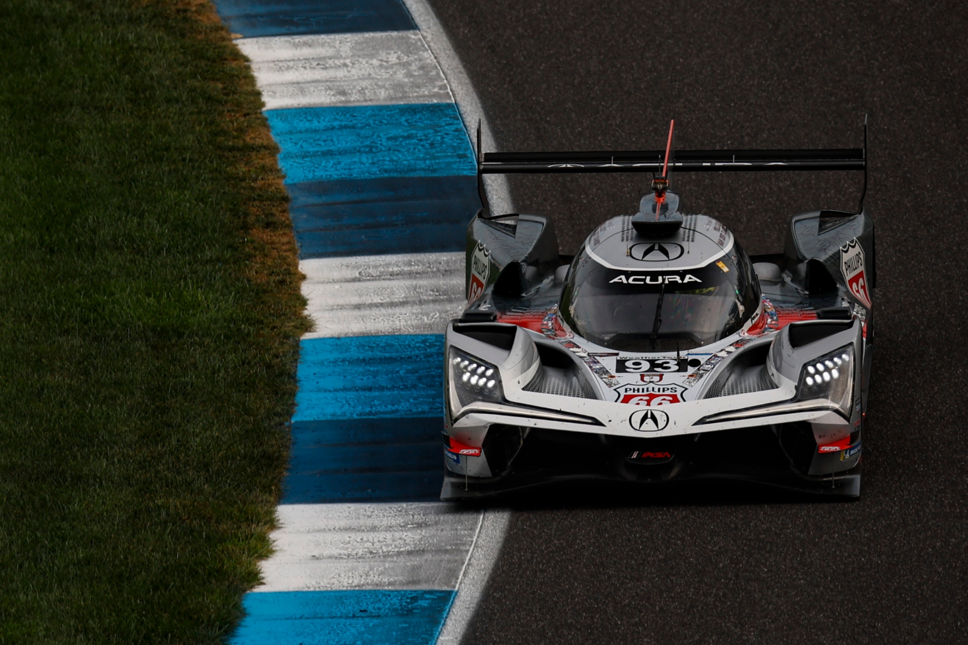 Álex Palou buscará su primer triunfo en Resistencia en el Petit Le Mans IMSA Photo