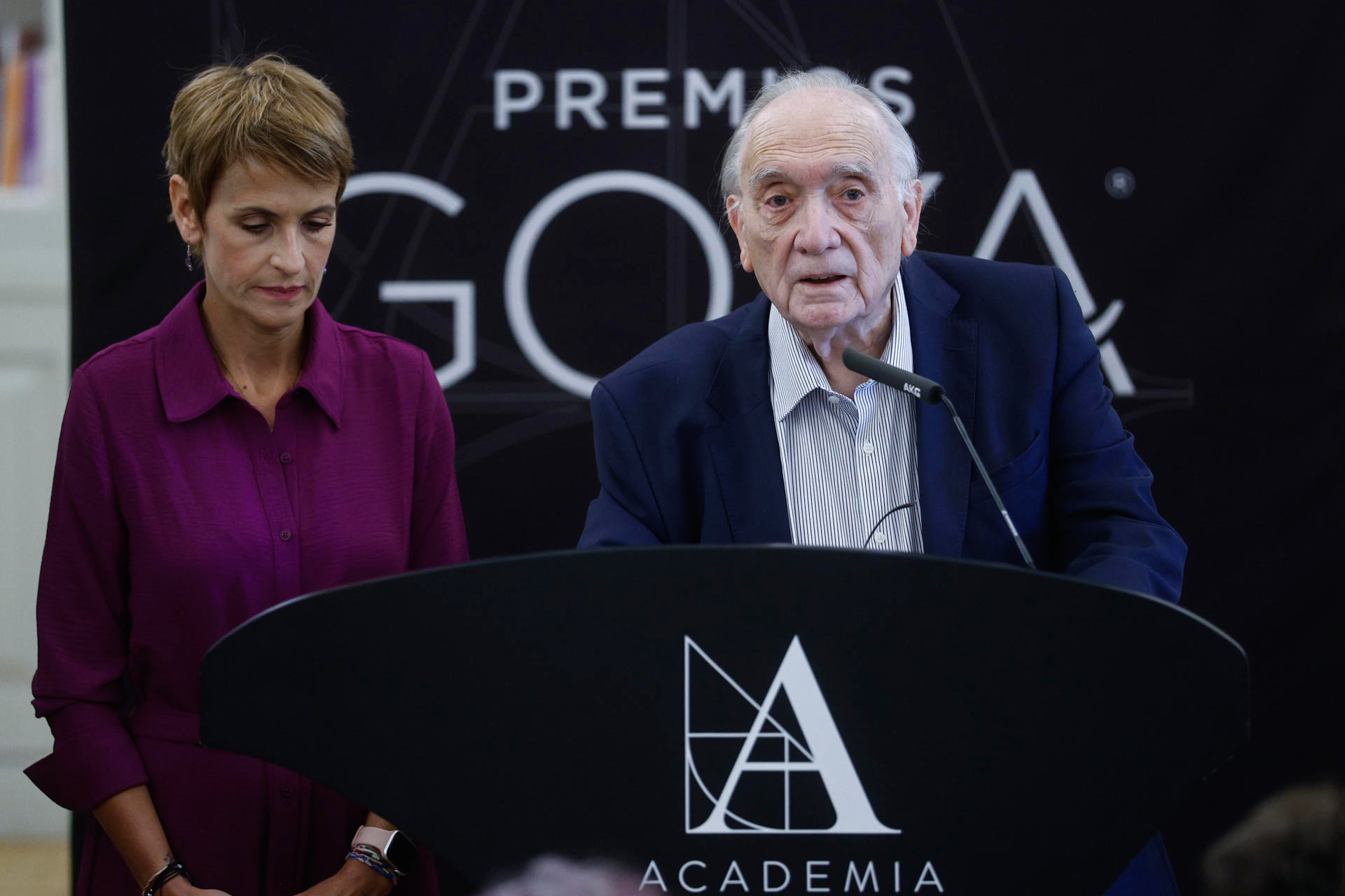 Pamplona acogerá la 41 edición de los Premios Goya 2027, según ha anunciado el presidente de la Academia de Cine, Fernando Méndez-Leite, acompañado de la presidenta de Navarra María Chivite. Rodrigo Jimenez