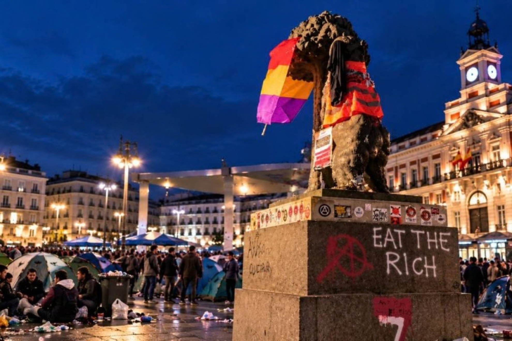 Madrid se ha despertado con la estatua del Oso y el Madroño vandalizada. redes sociales