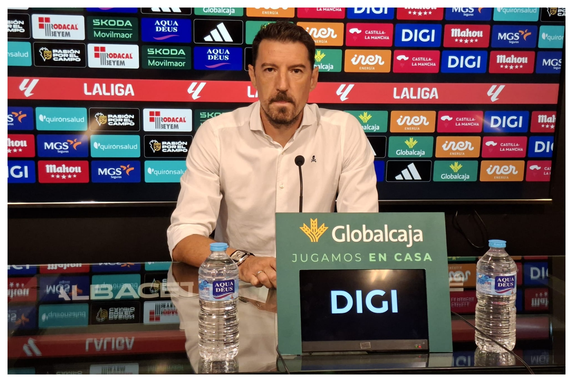 Toché, en la rueda de prensa en la que ha analizado la delicada situación del Alba Alfonso López