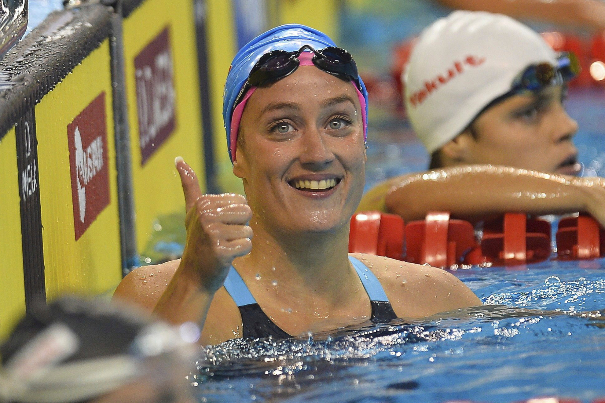 Mireia Belmonte celebra su victoria en los 200 mariposa de una Copa del Mundo en Doha en 2014. EFE