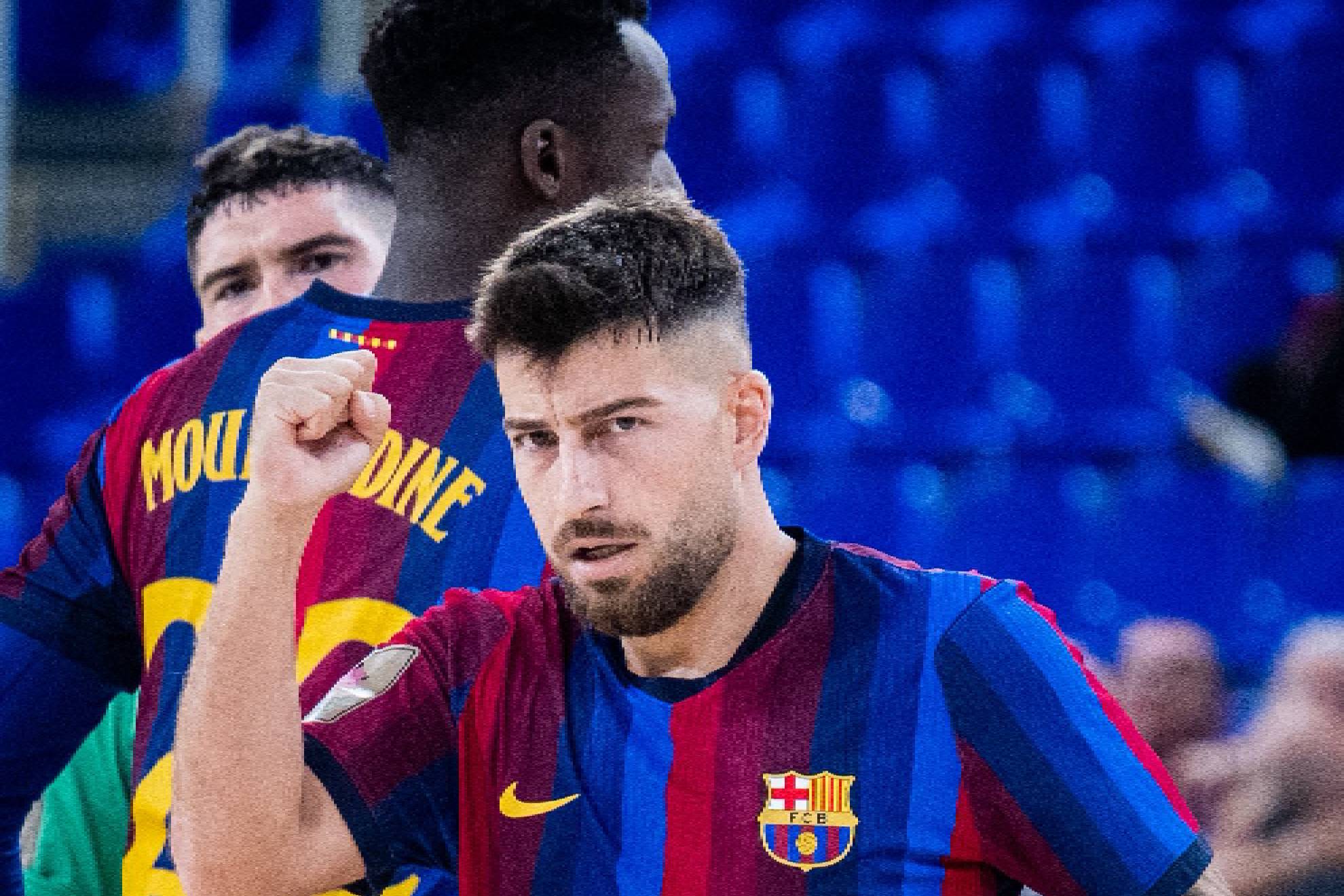 Catela celebra su primer gol de la noche junto a Mouhoudine y Miquel Feixas BARÇA FÚTBOL SALA /