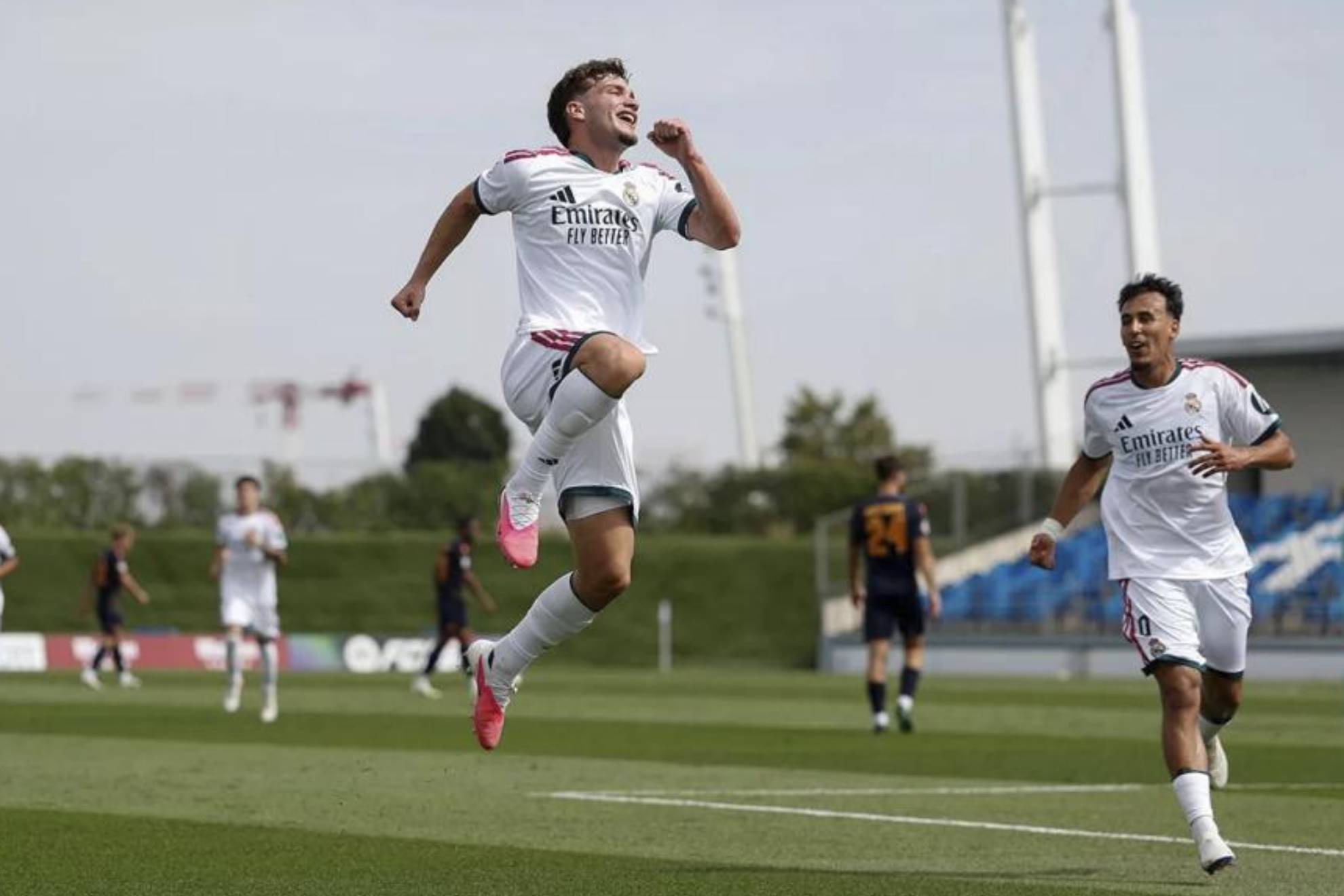 Jorge Cestero celebra un gol con el Castilla esta temporada. REALMADRID.COM