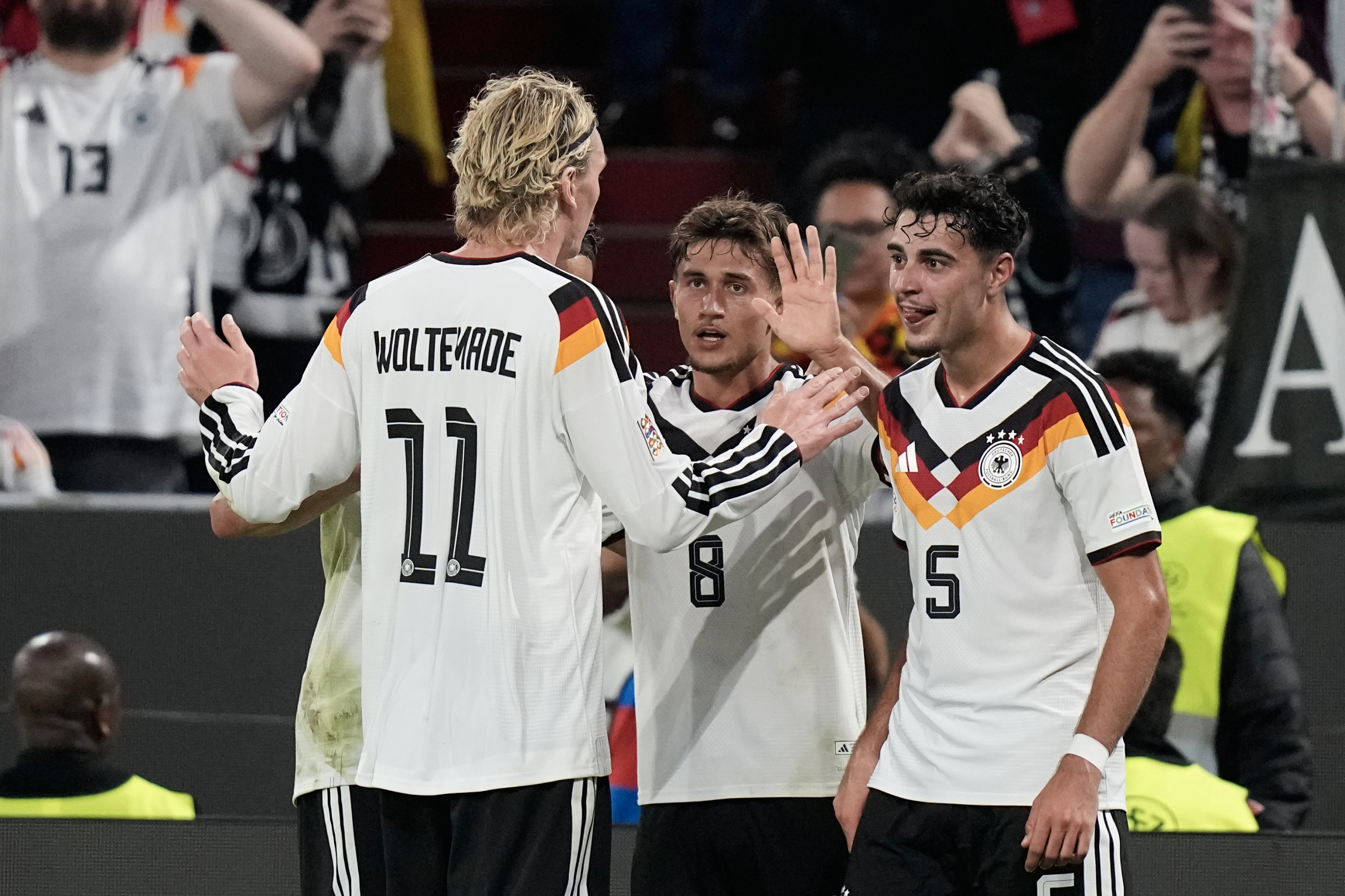 Alemania celebra el tanto de Bischof AP Photo/Matthias Schrader