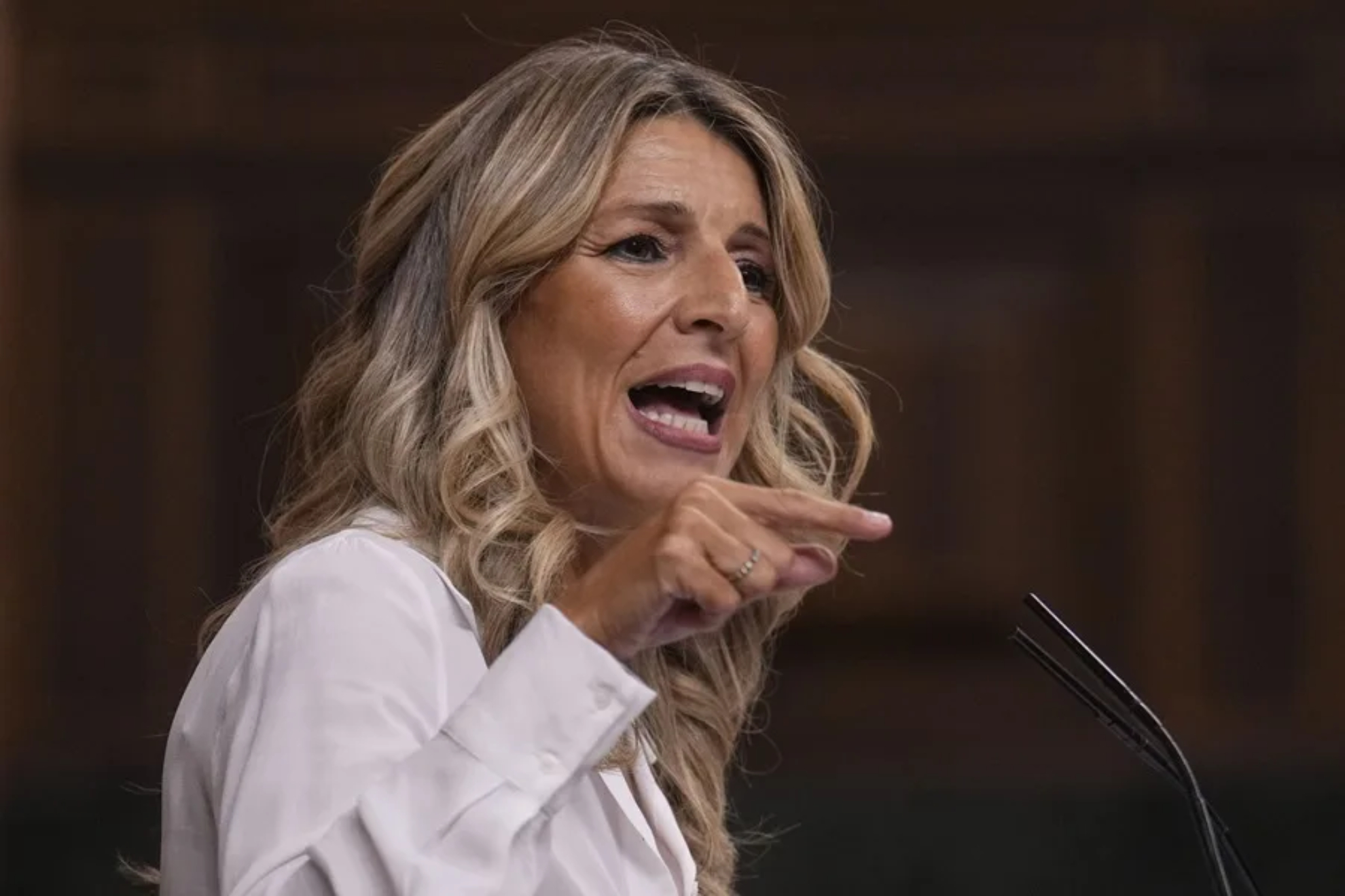 Yolanda Diaz hablando en el Congreso de los Diputados EFE