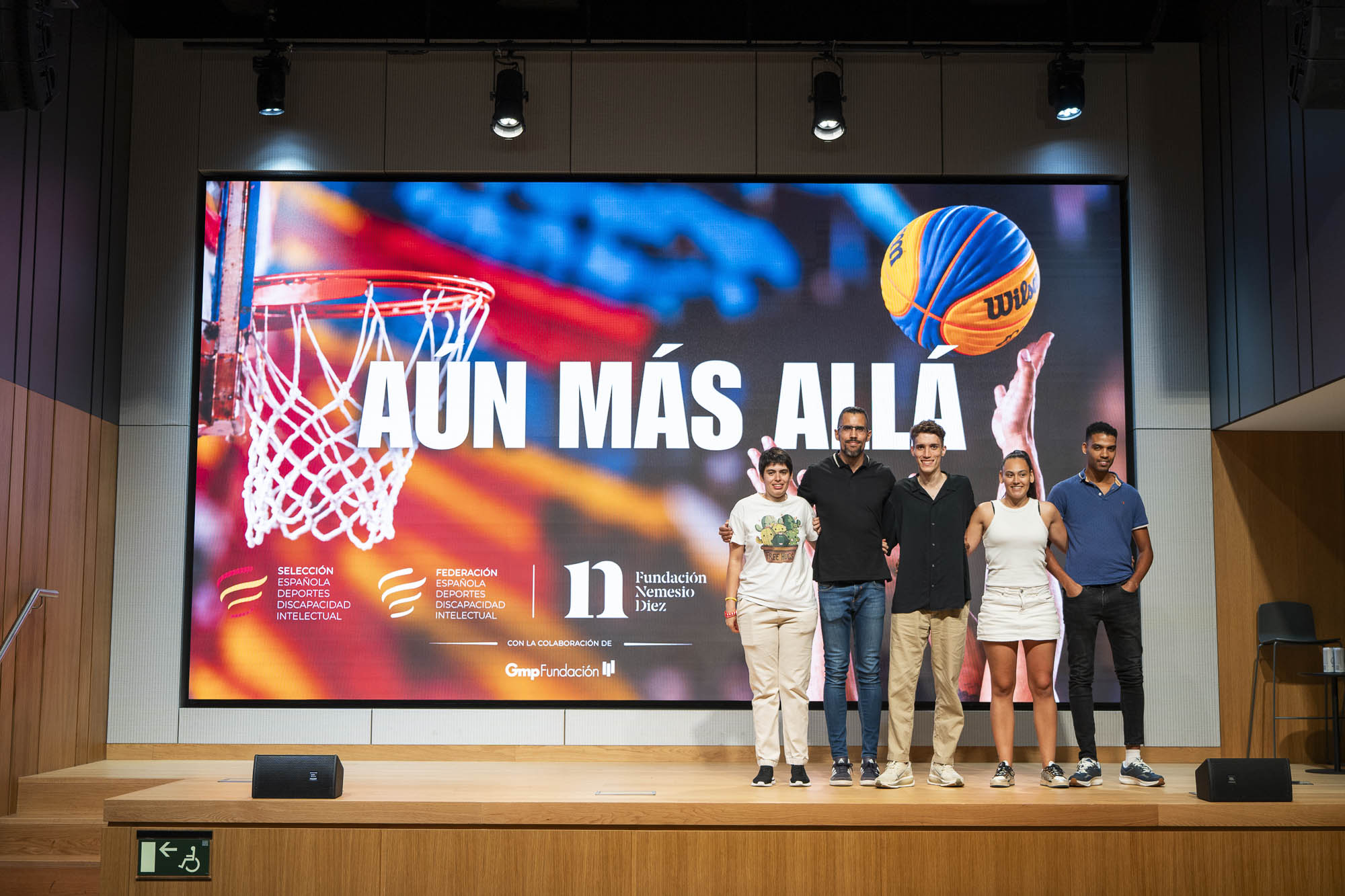 Presentación del documental 'Aún más allá' de la FEDDI. Pau Buera
