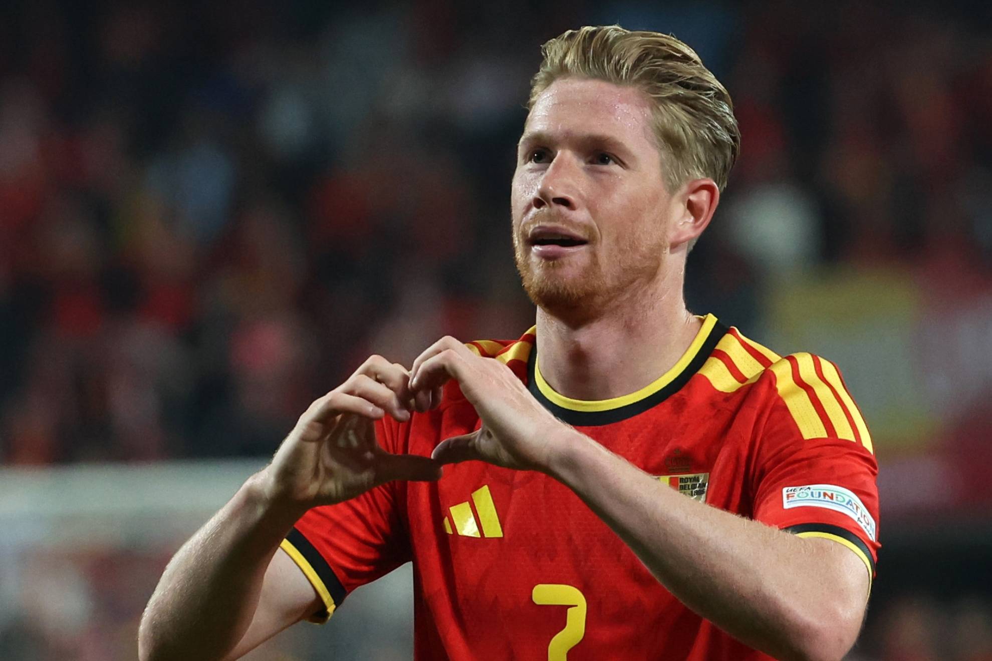 Kevin De Bruyne celebra su segundo tanto ante Turquía. OLIVIER HOSLET