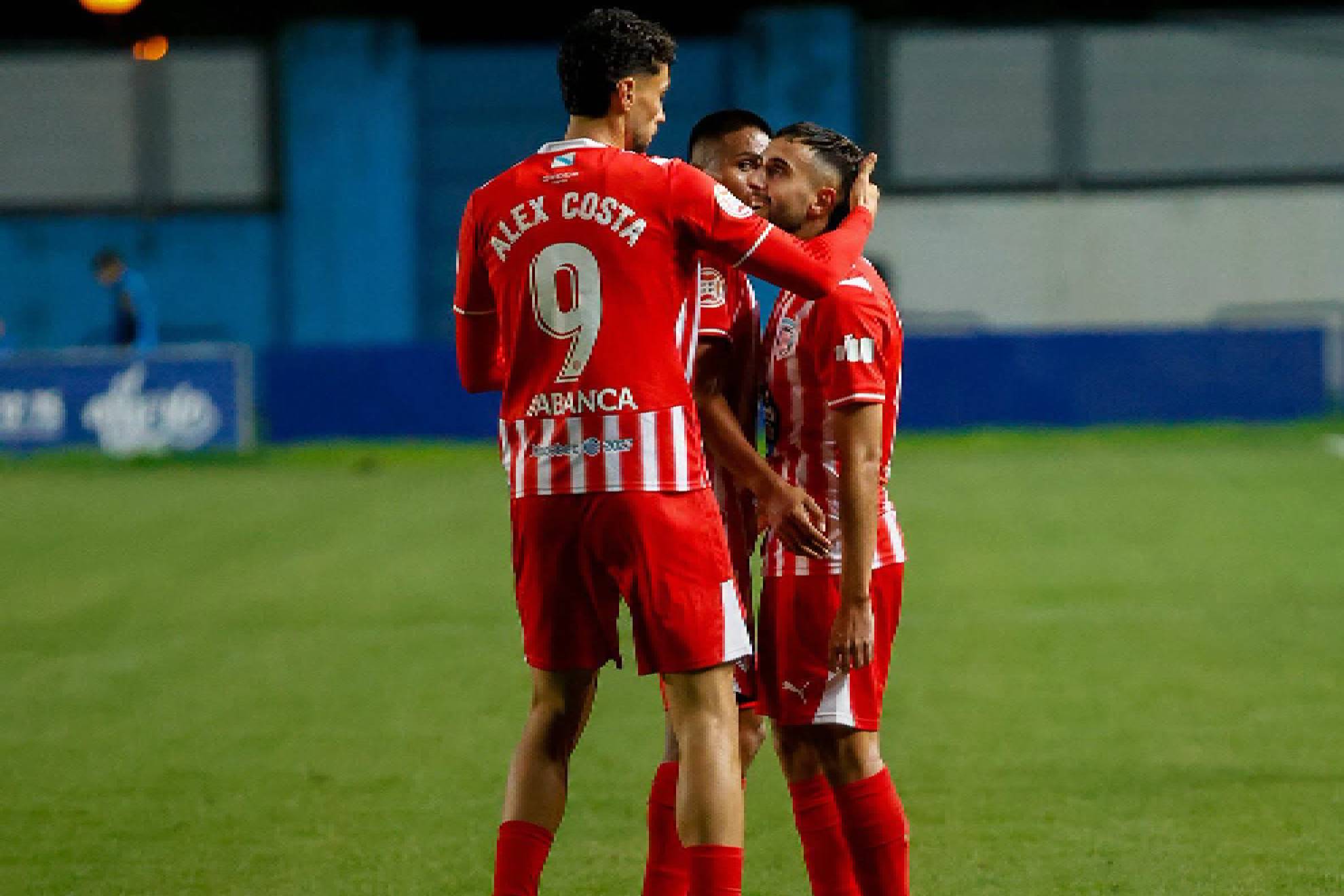 Alex Costa y Alan Godoy fueron los artífices de la remontada lucense en Avilés