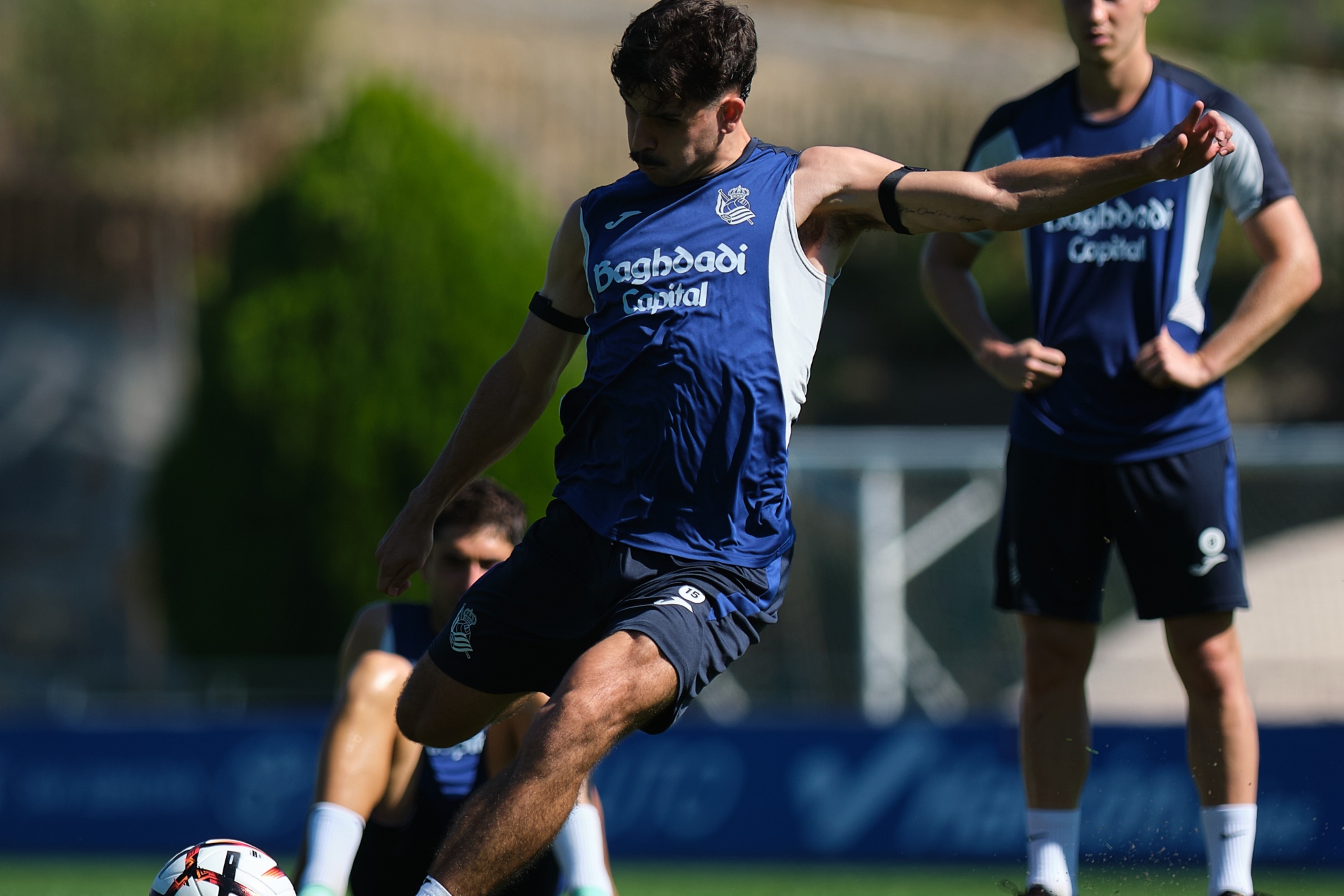 Pablo Marín, en un entrenamiento previo al partido de este viernes contra el Athletic. REAL SOCIEDAD