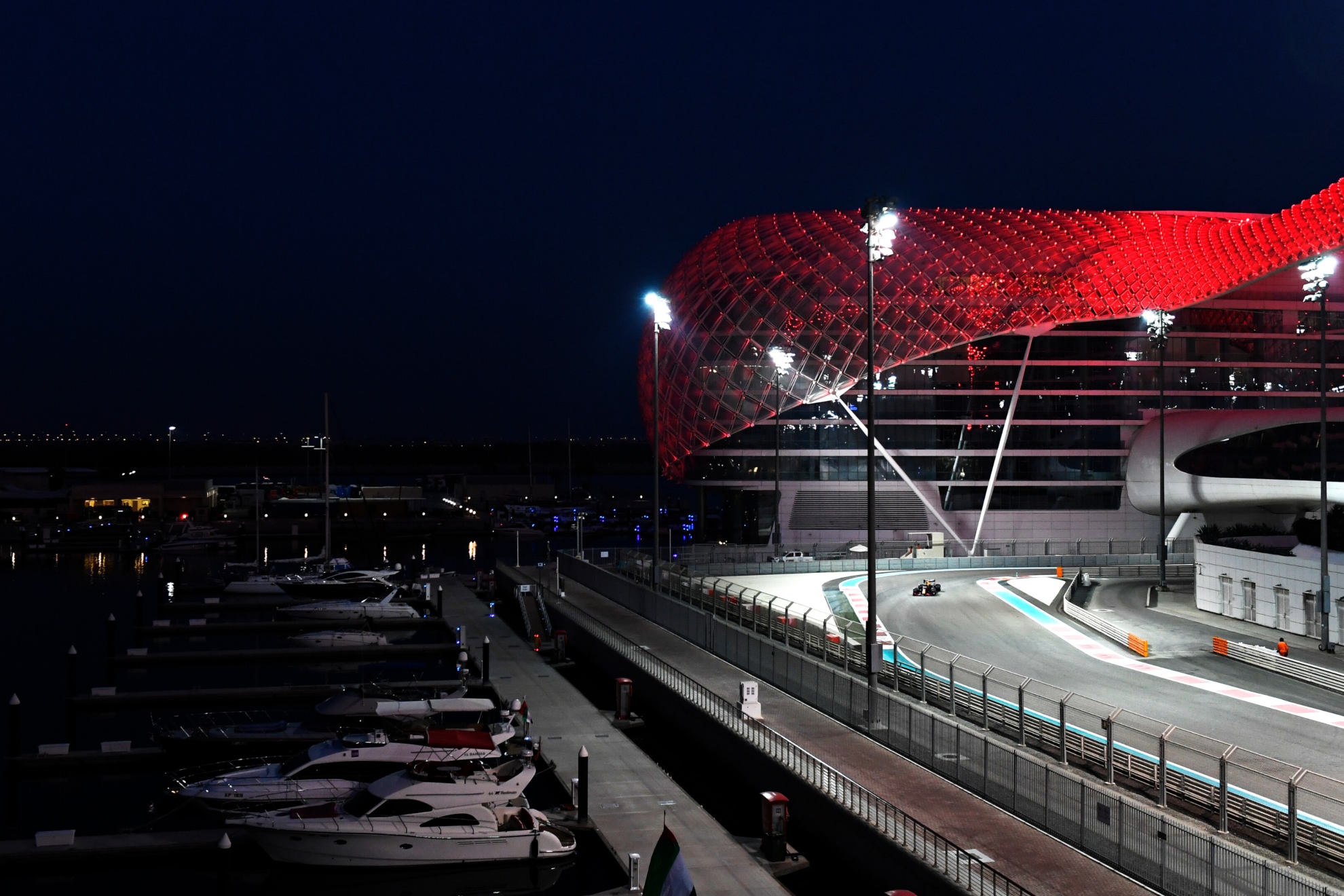 Una imagen de la zona más icónica de Yas Marina.