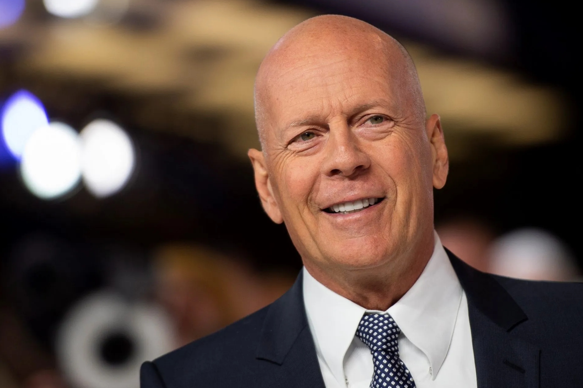 Emma Heming, esposa de Bruce Willis, sobre la enfermedad el actor EFE