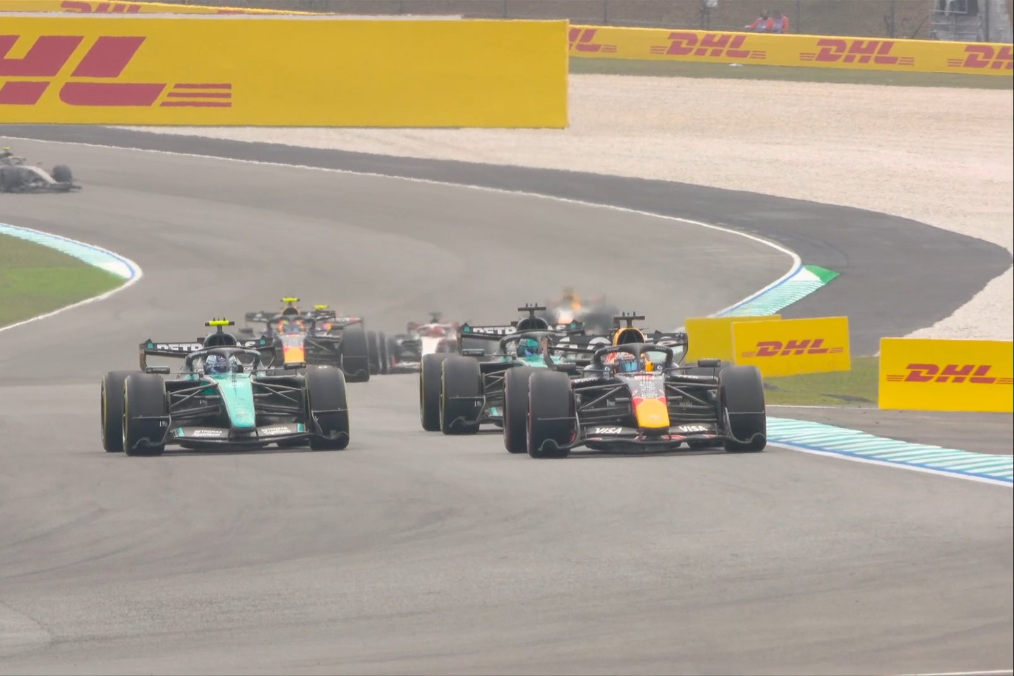 Paralelo entre Verstappen y Antonelli. CAPTURA TV