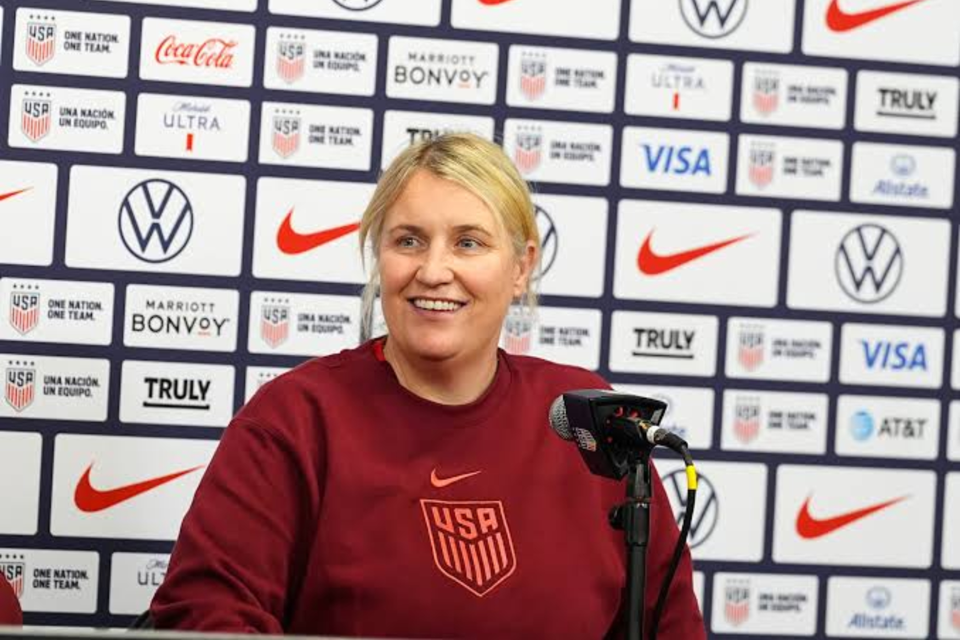 Emma Hayes, en rueda de prensa USTA