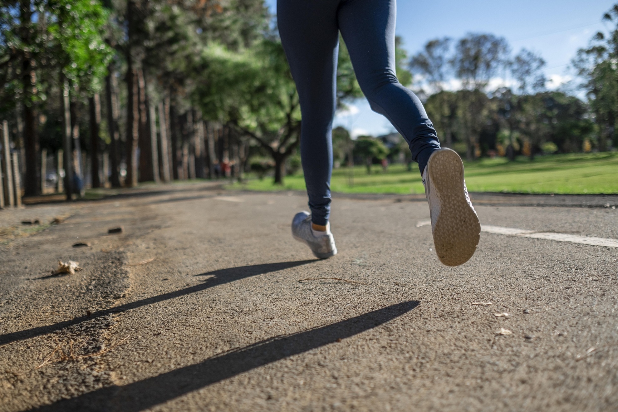 Imagen de una persona corriendo. Pixabay.