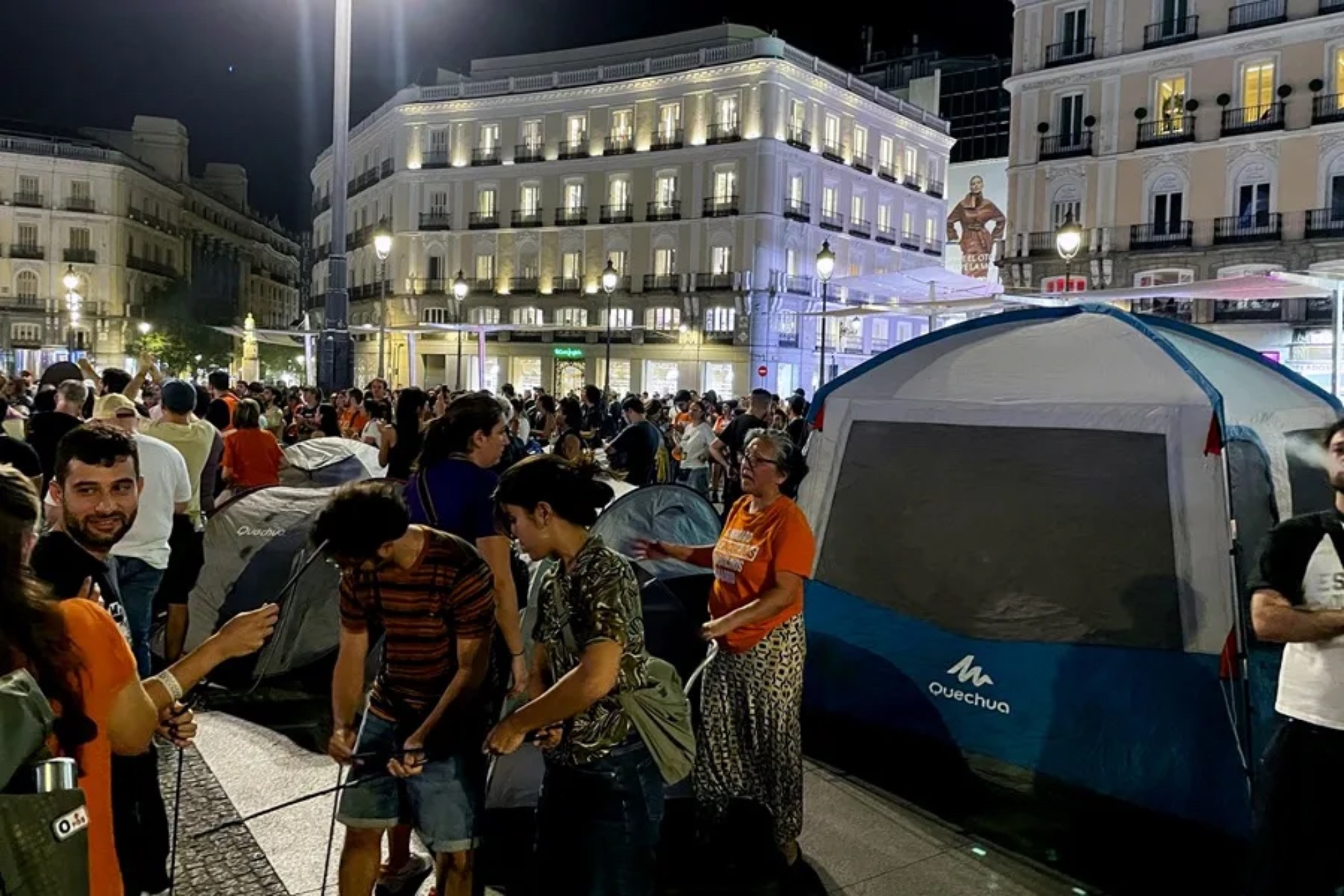 Acampada en la Puerta del Sol EFE